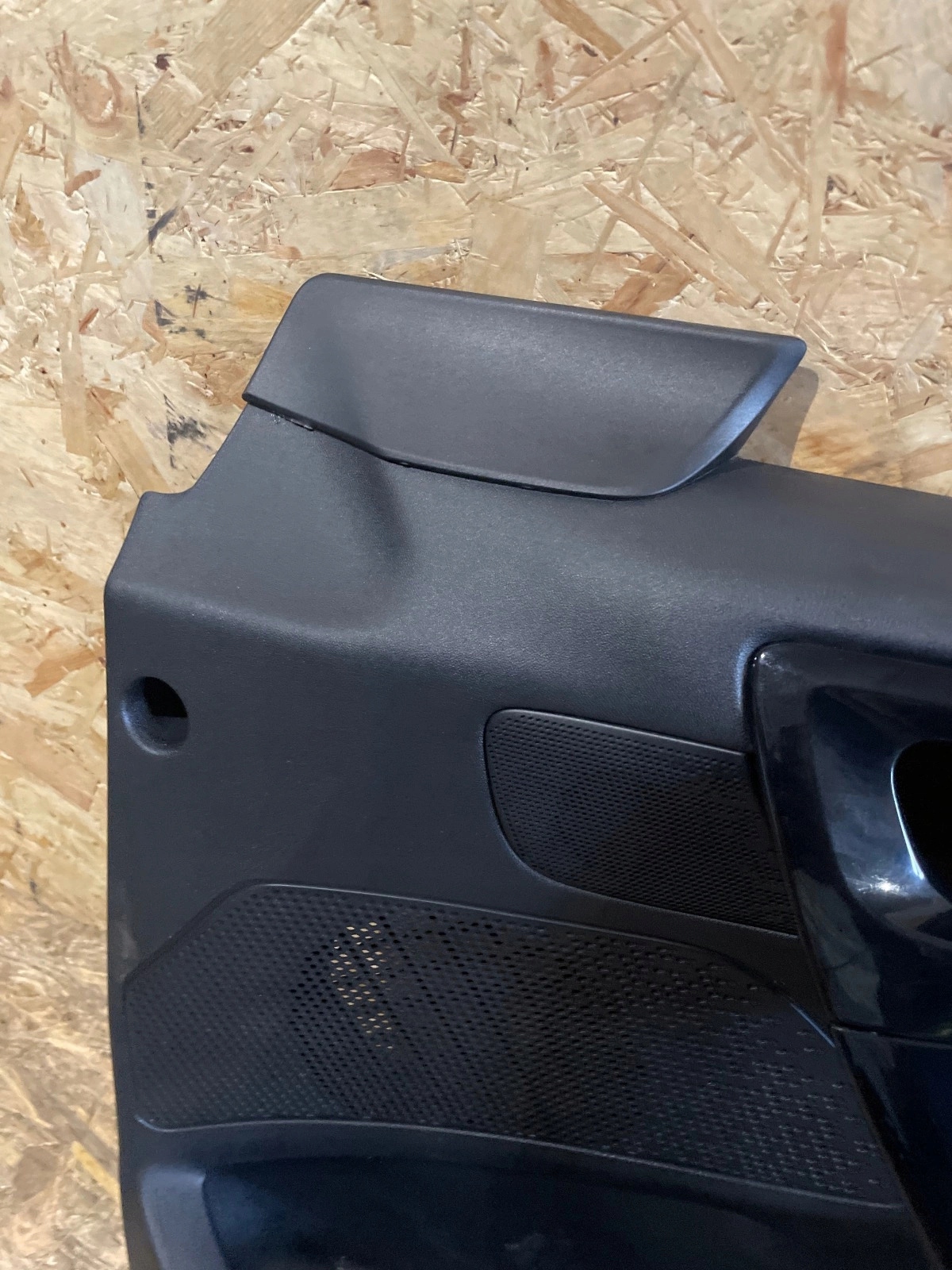 side door upholstery front front right Peugeot 208 and 3D