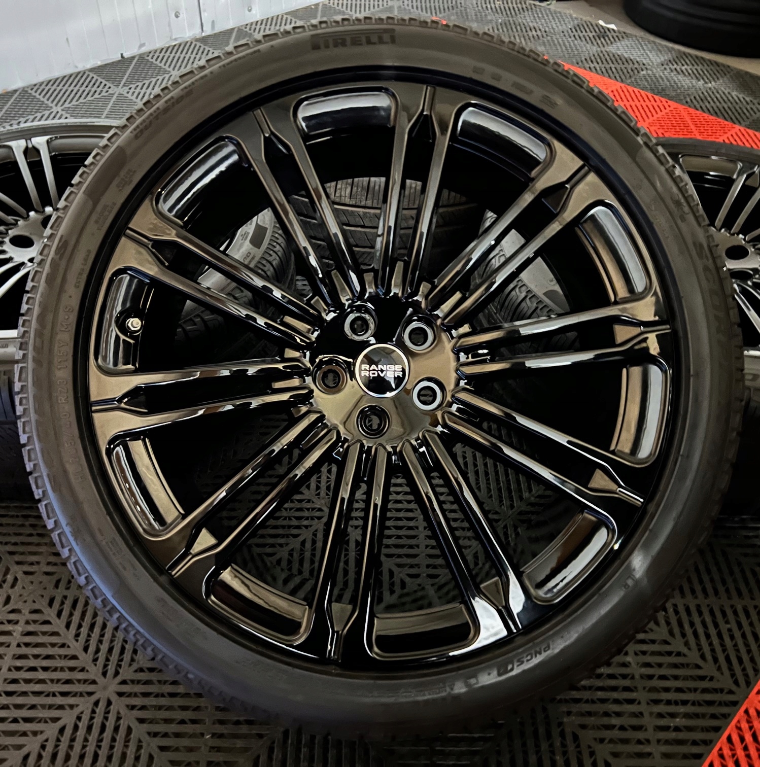 FELGI KOŁA RANGE L460 L461 23 cale LAND ROVER Sport L494 L405 285 40 R23