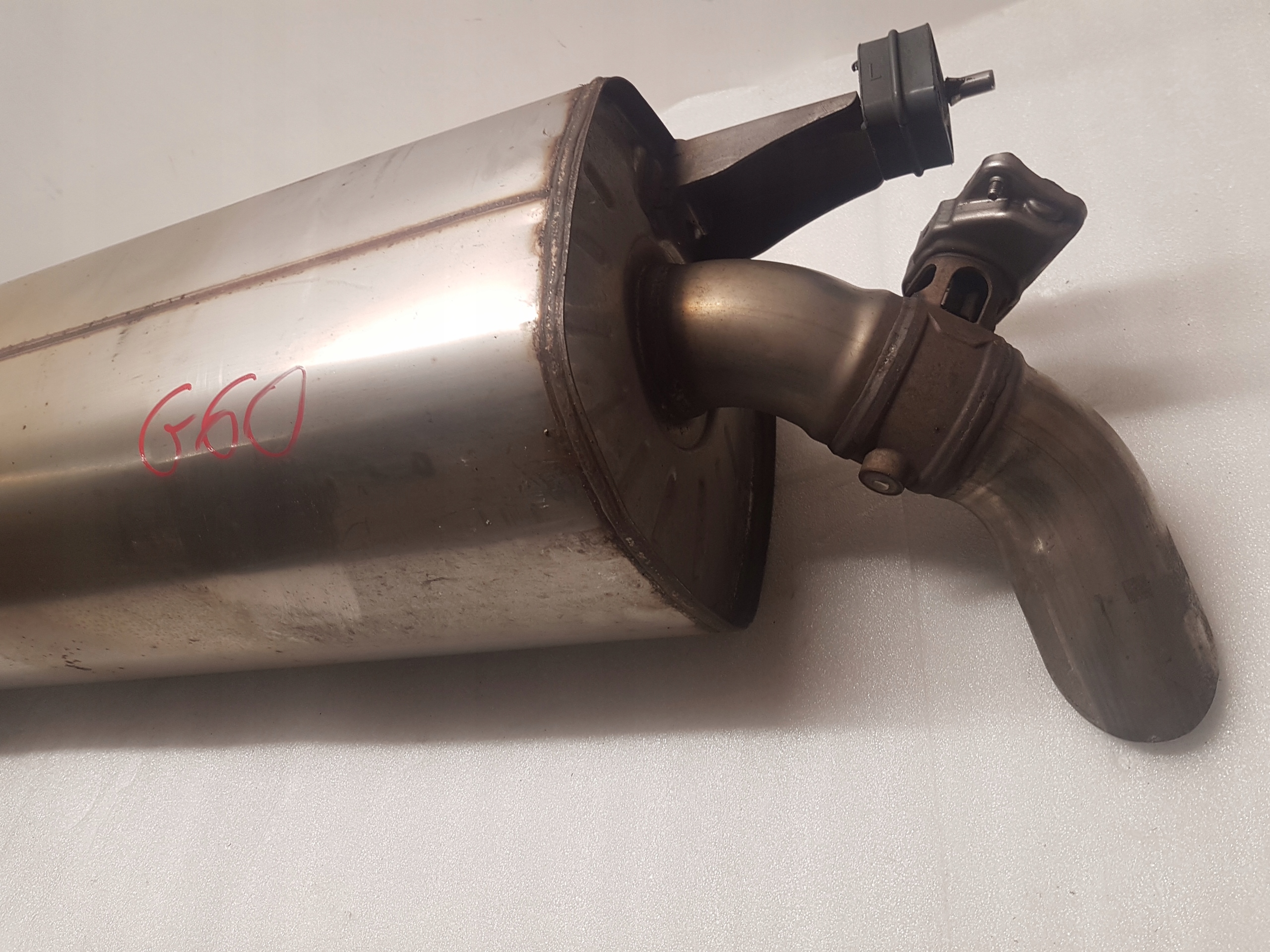 TLUMIK KONCOWY BMW G60 5A2CA74