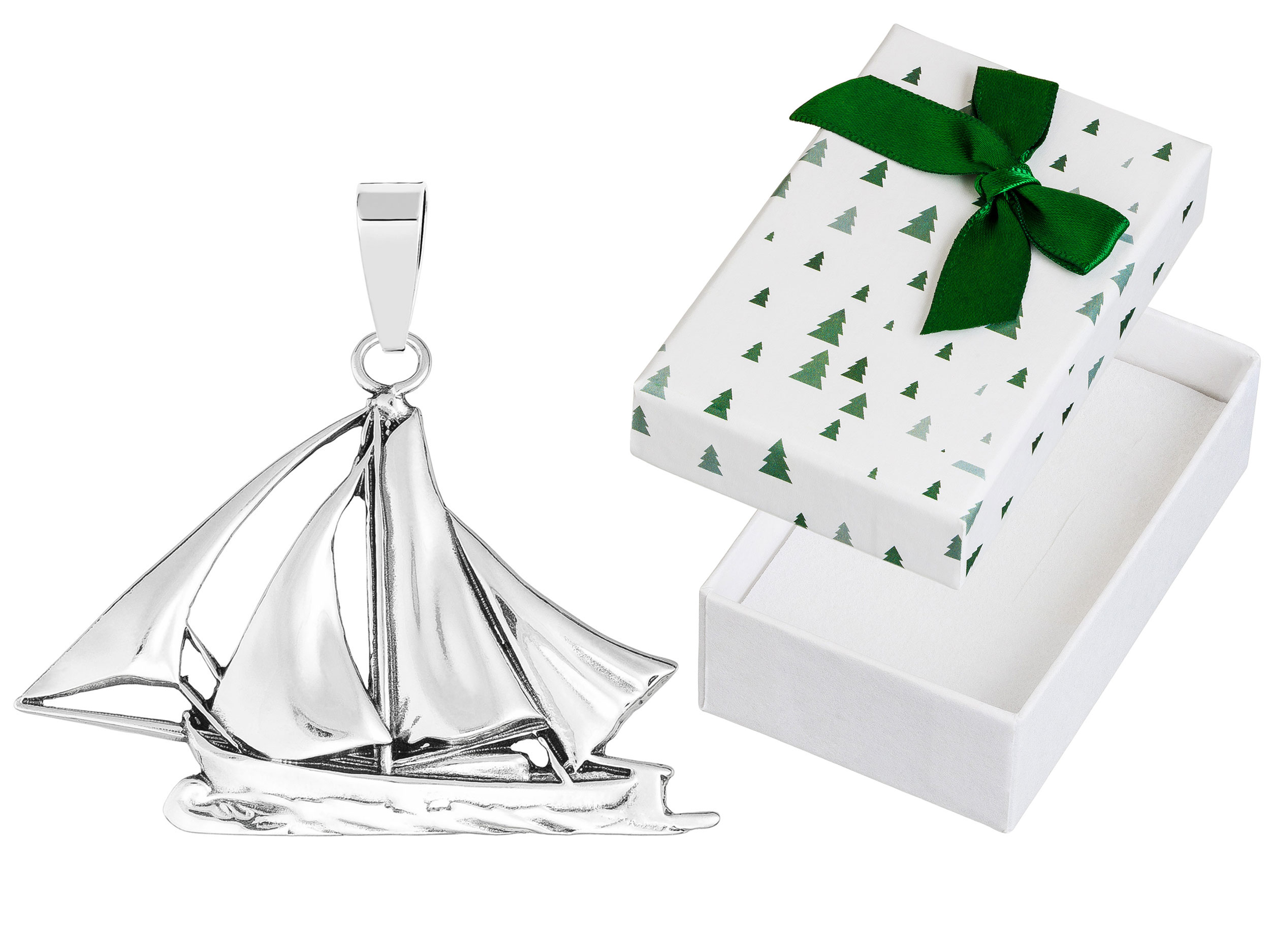 Velký stříbrný přívěsek Jachta Oxidovaný stříbrný přívěsek Loď Plachetnice 925