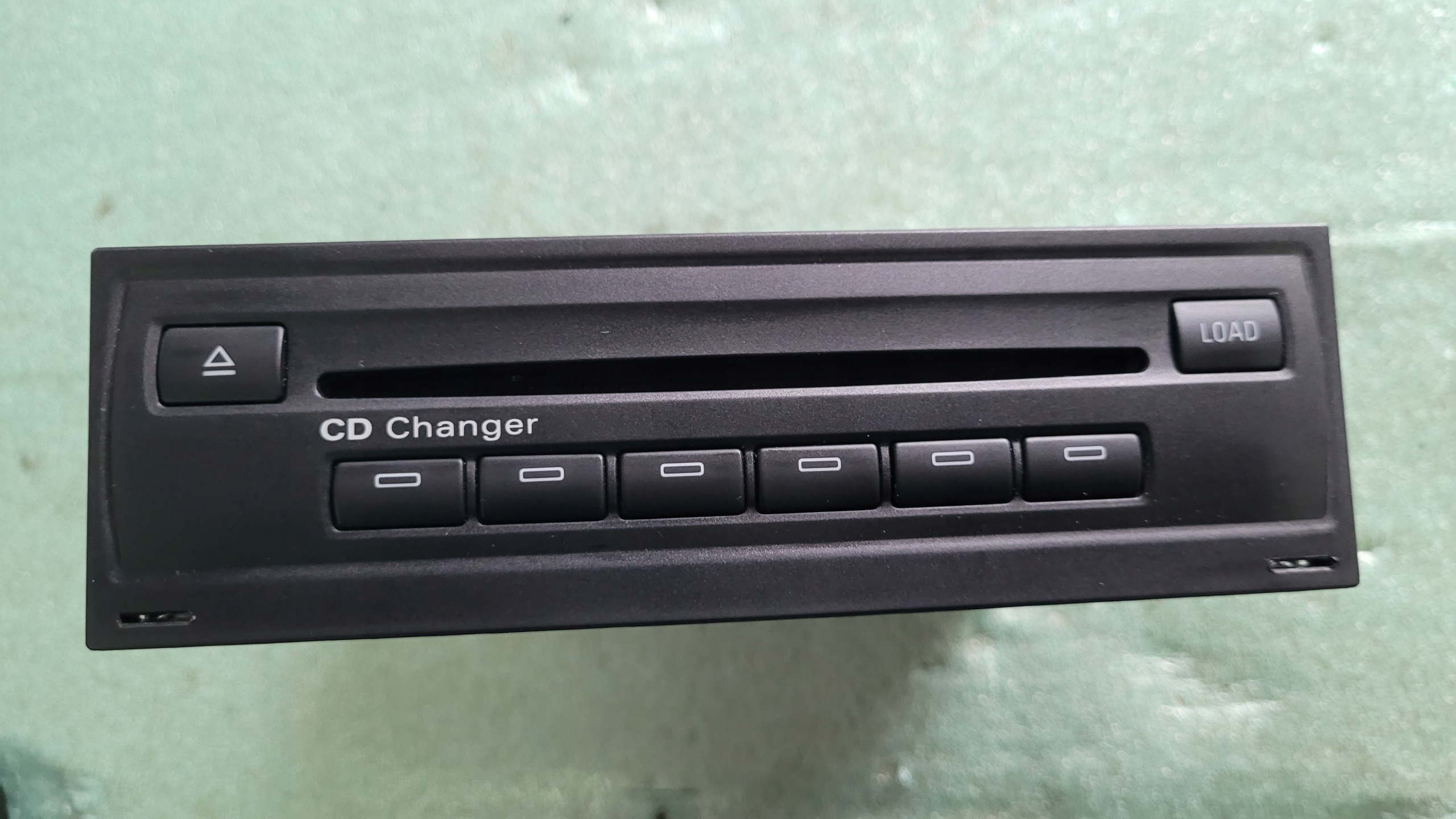 A6 C6 A8 D3 CD-чейнджер 4E0910111F 4E0035111A