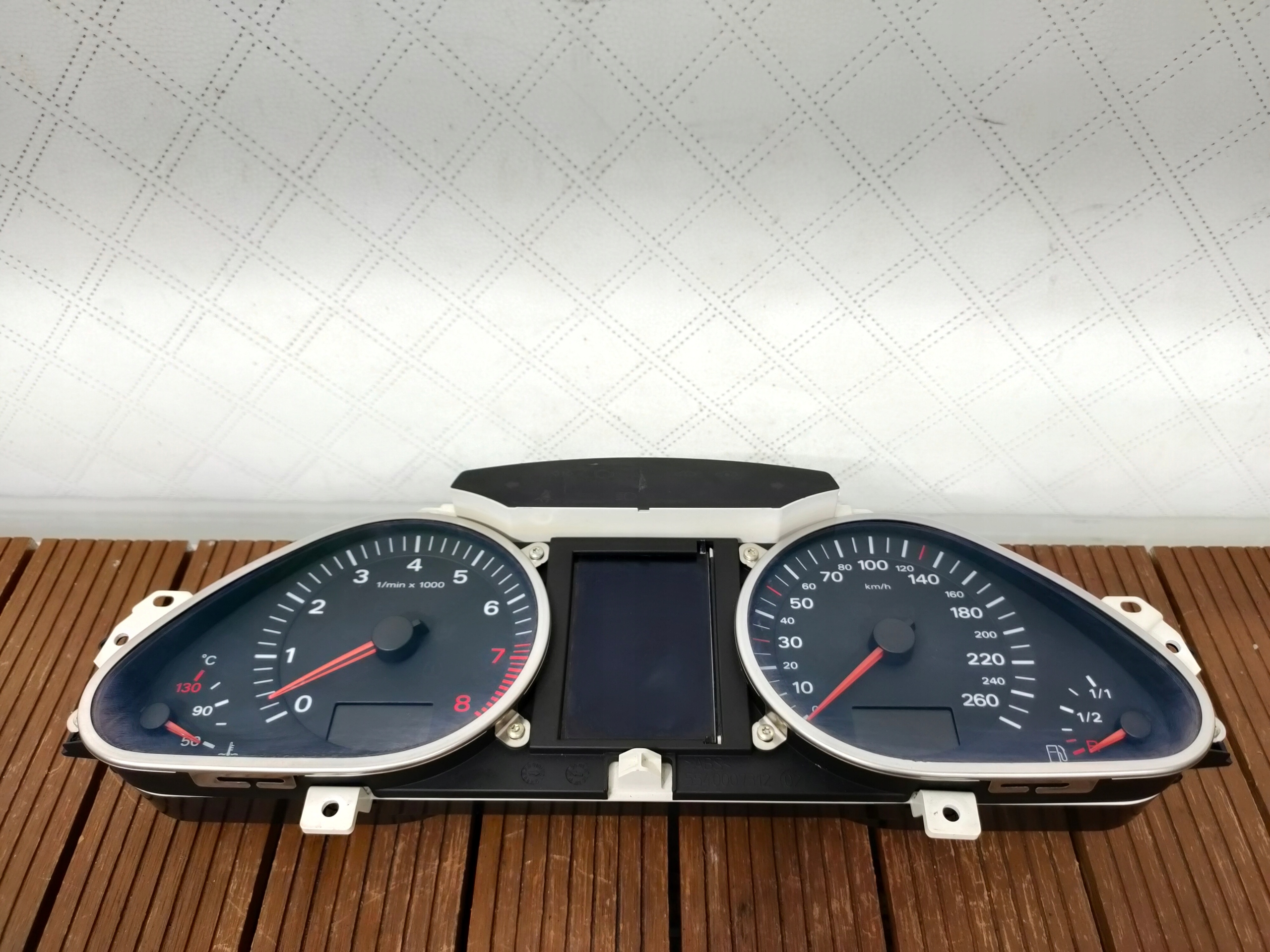 AUDI A6 C6 4F0 04-12 2.4 FSI dials dials 4F0920900M EUROPA OE