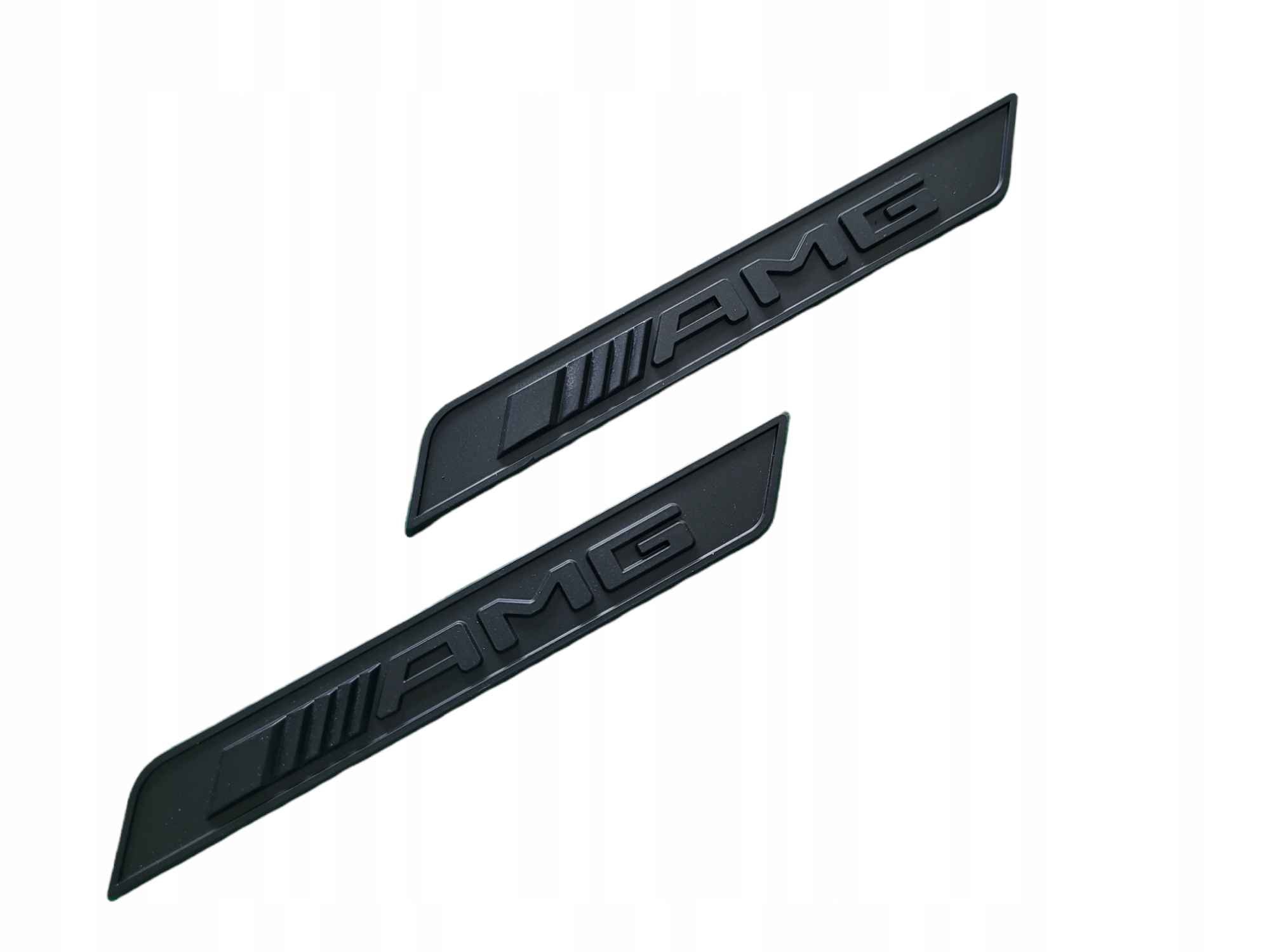 

Emblemat Amg do Mercedes na błotnik Black Matte
