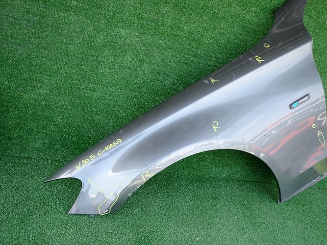 MERCEDES W205 C-KLASA fender left front front