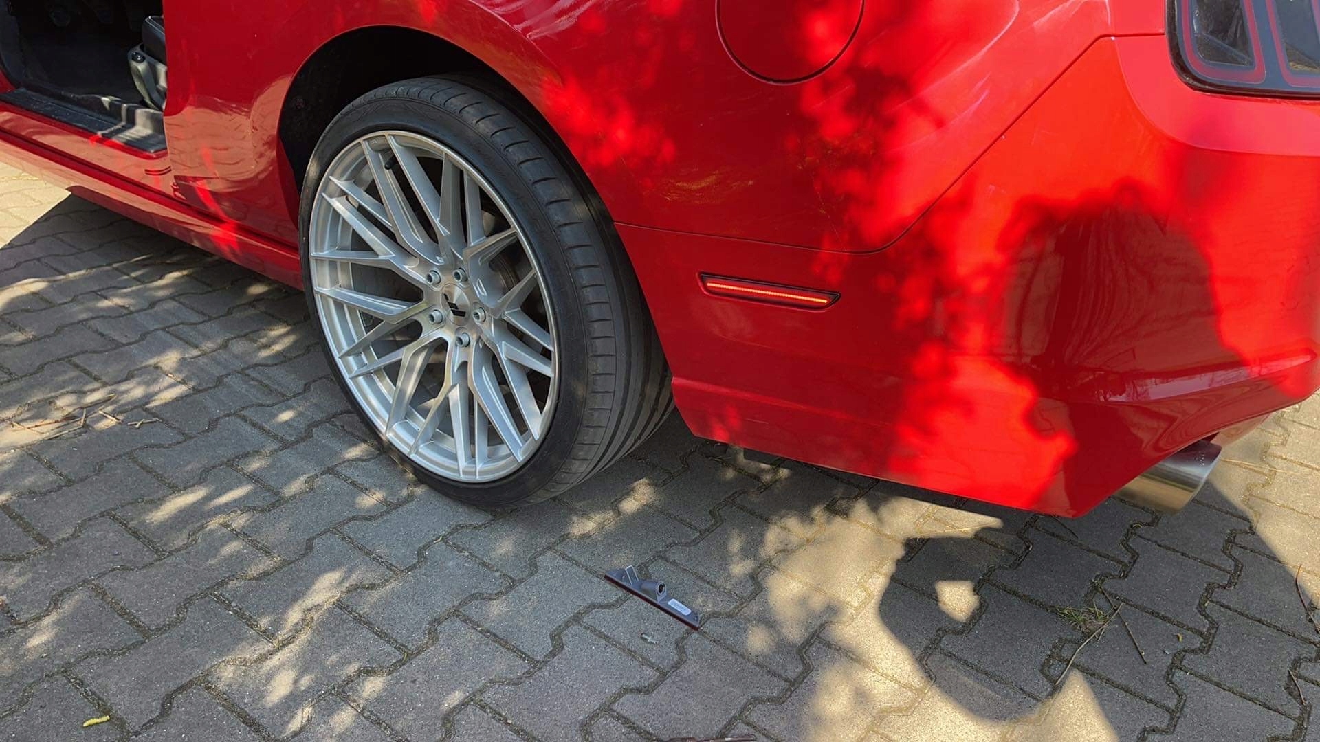 Ford Mustang 2015 obrysowki obrysowka LED red Lamp Type dedicated