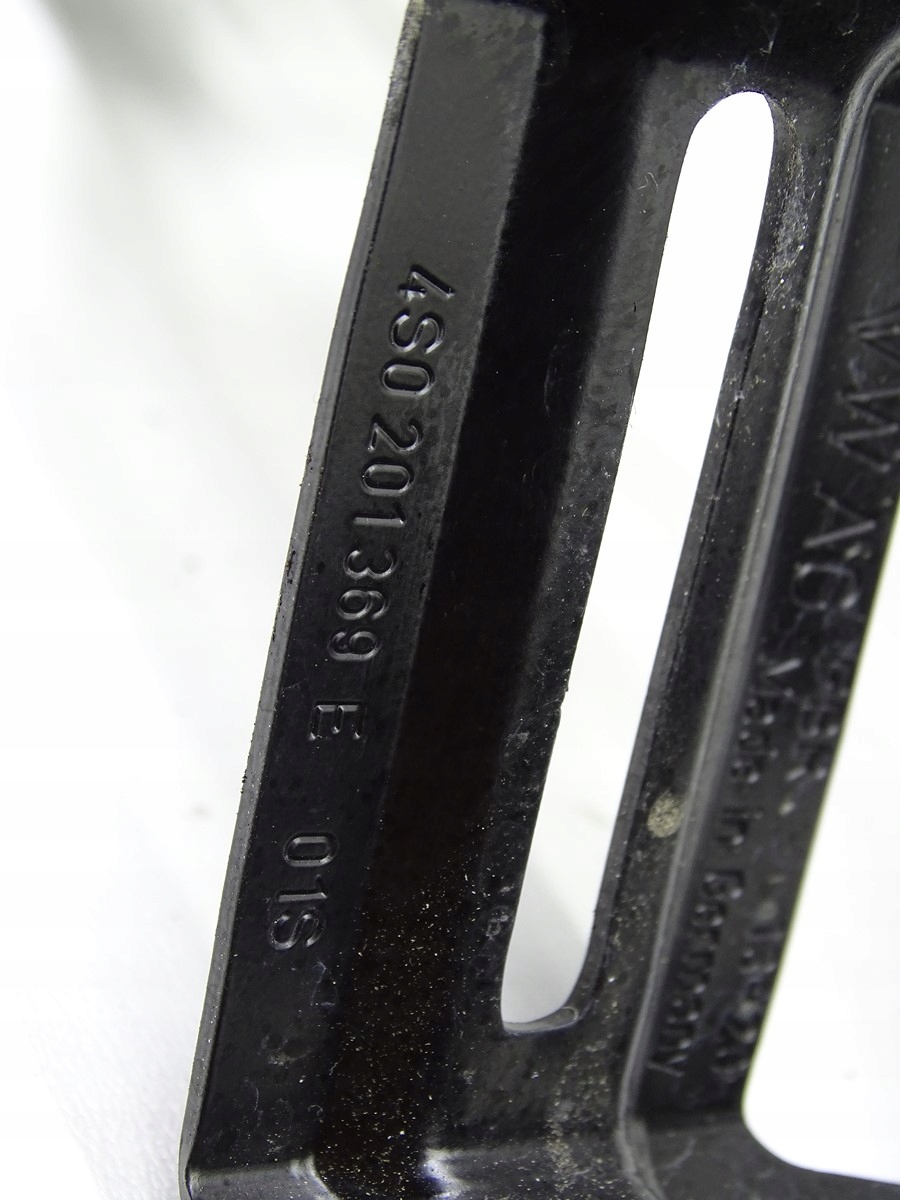 feed pump AUDI R8 4S SPYDER 5.2 V10 FSI 4S0201752