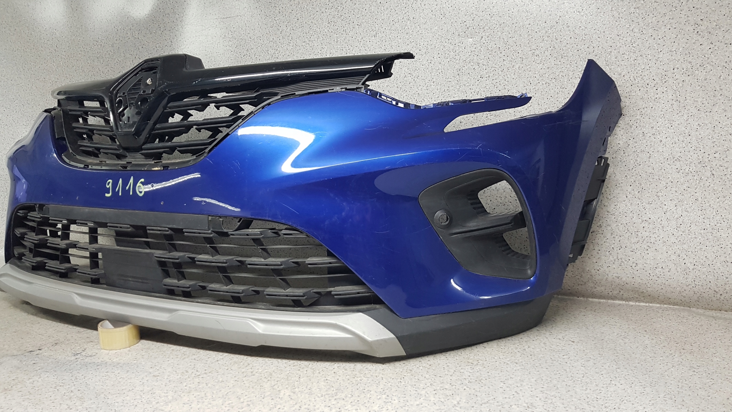 RENAULT CAPTUR 2 II 2019 - bumper front 9116