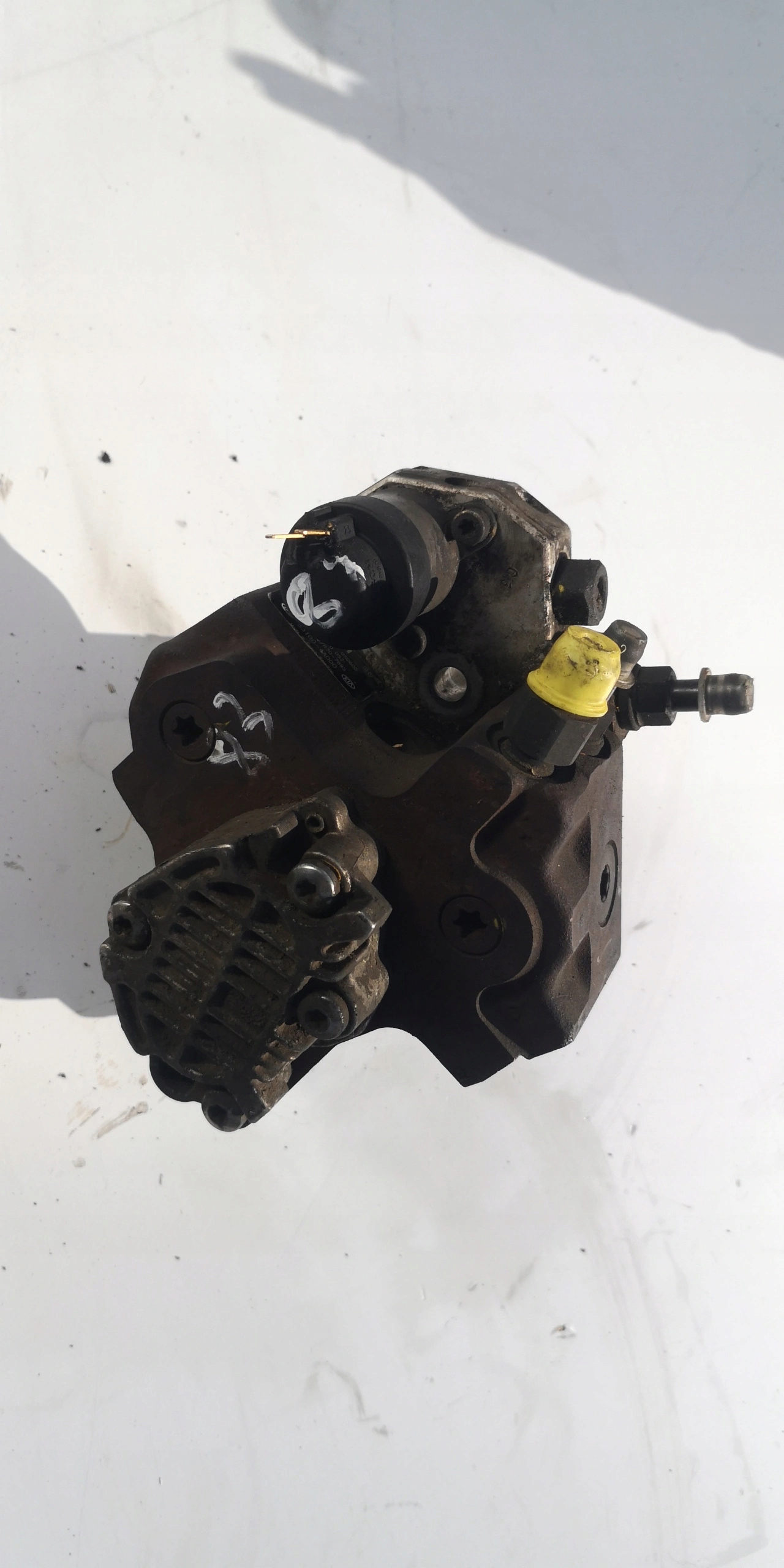 HYUNDAI KIA SORENTO 2.5CRDI 33100-4A000 Pompa WTRY