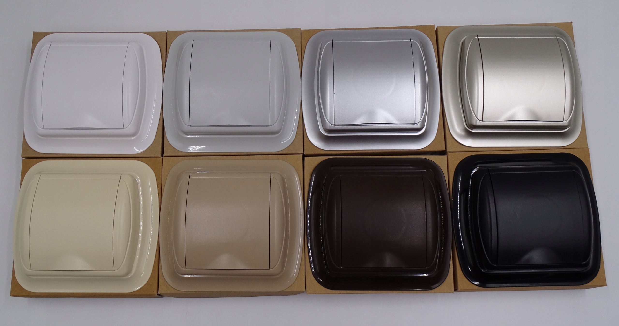 Gniazdo ssawne Brawo kolor kremowy Kod producenta Bravo krem