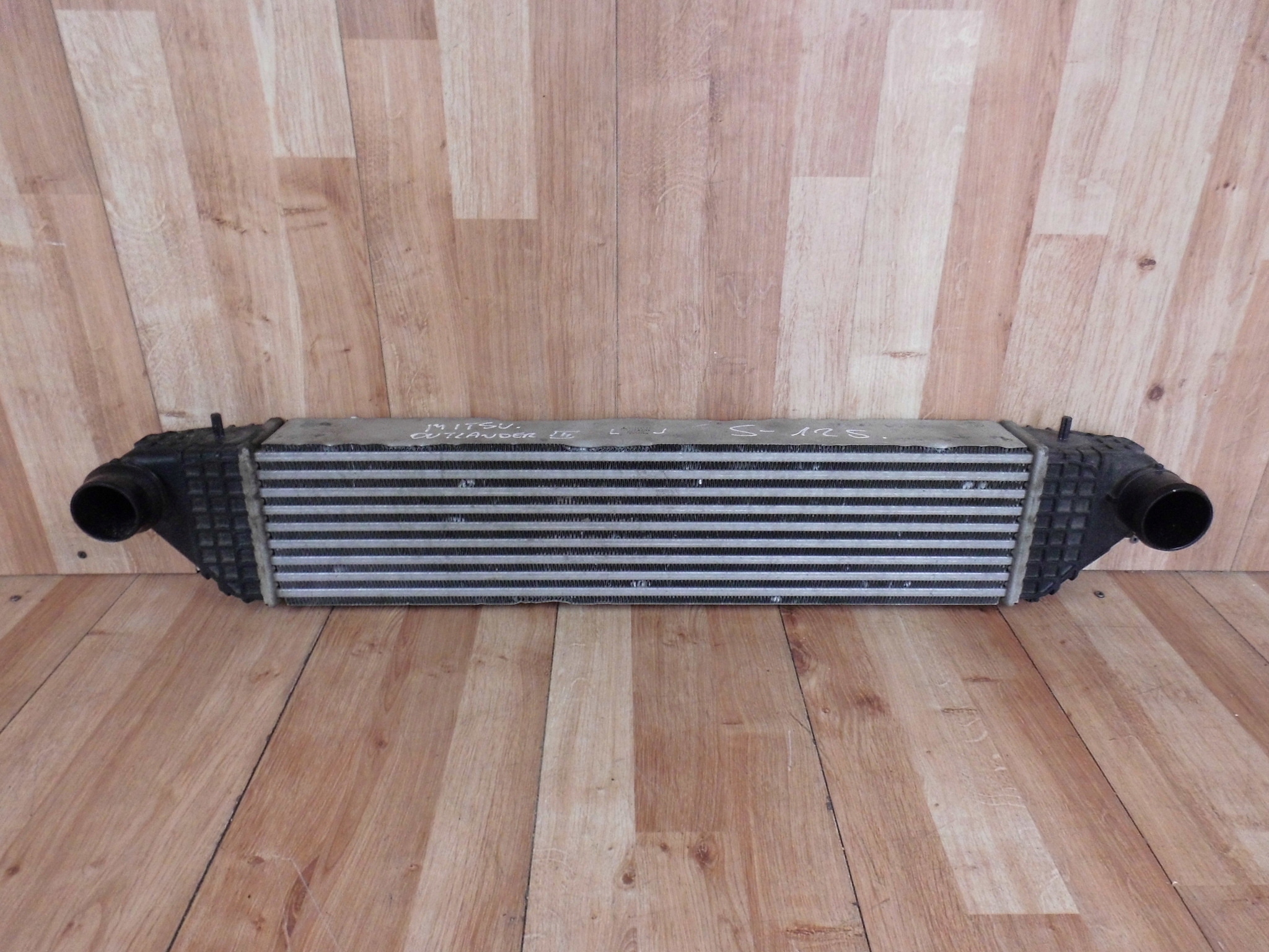 Mitsubishi Outlander III 2.2 DID intercooler Kühler luft 1530A111