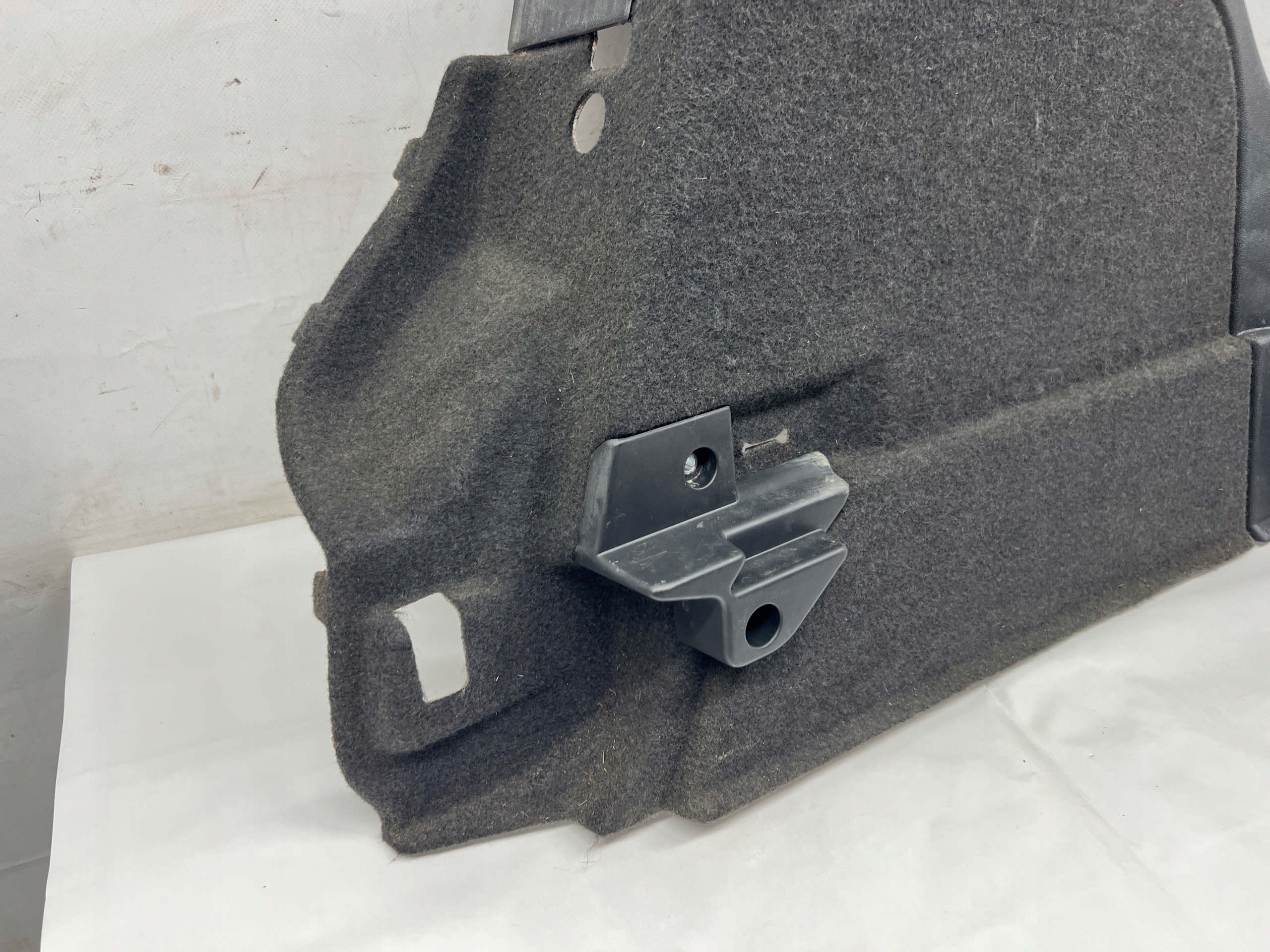 Audi A1 8X SPORTBACK side upholstery boot right right rear part