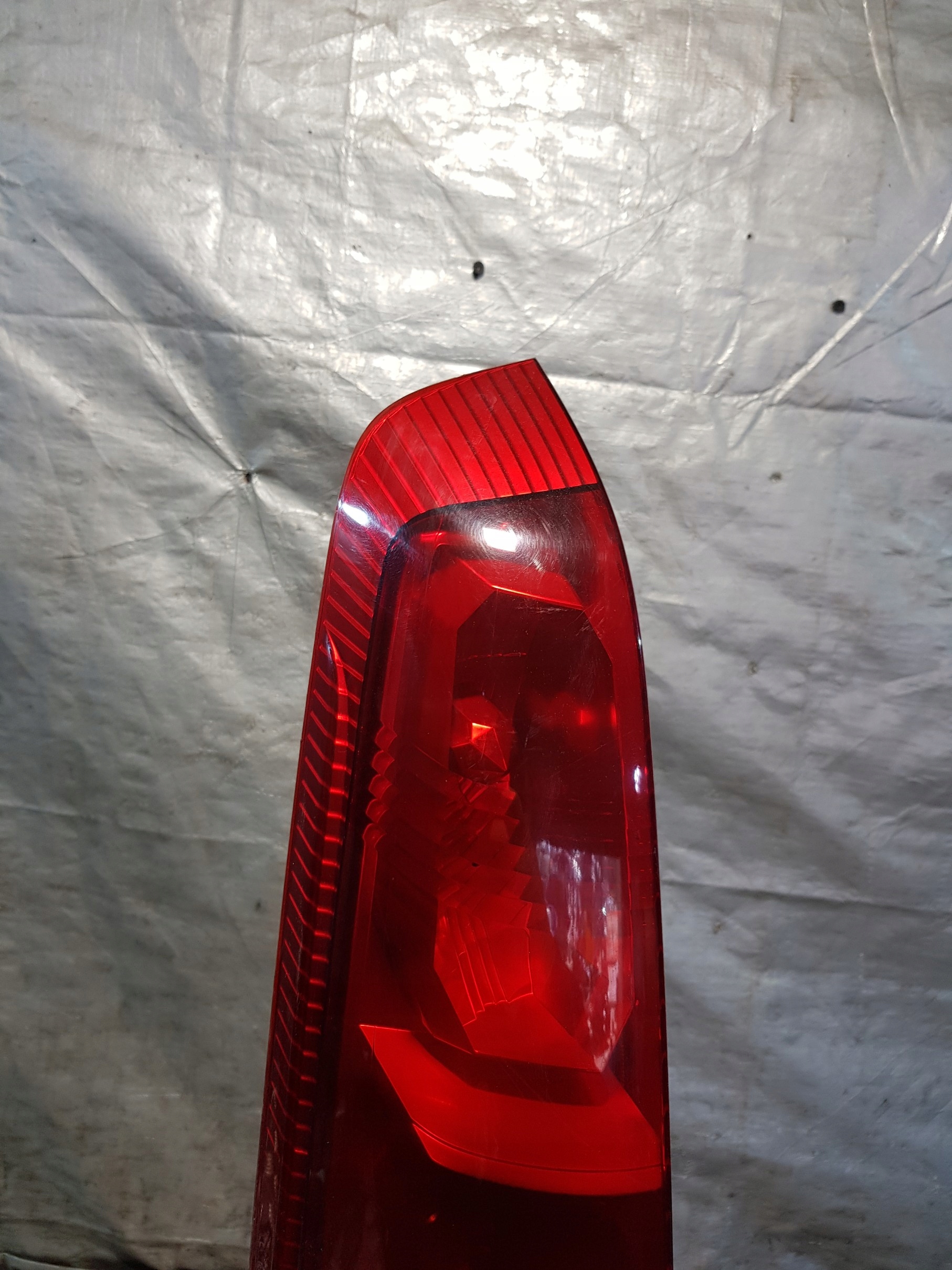 light left rear part NISSAN X-TRAIL T30 EUROPA
