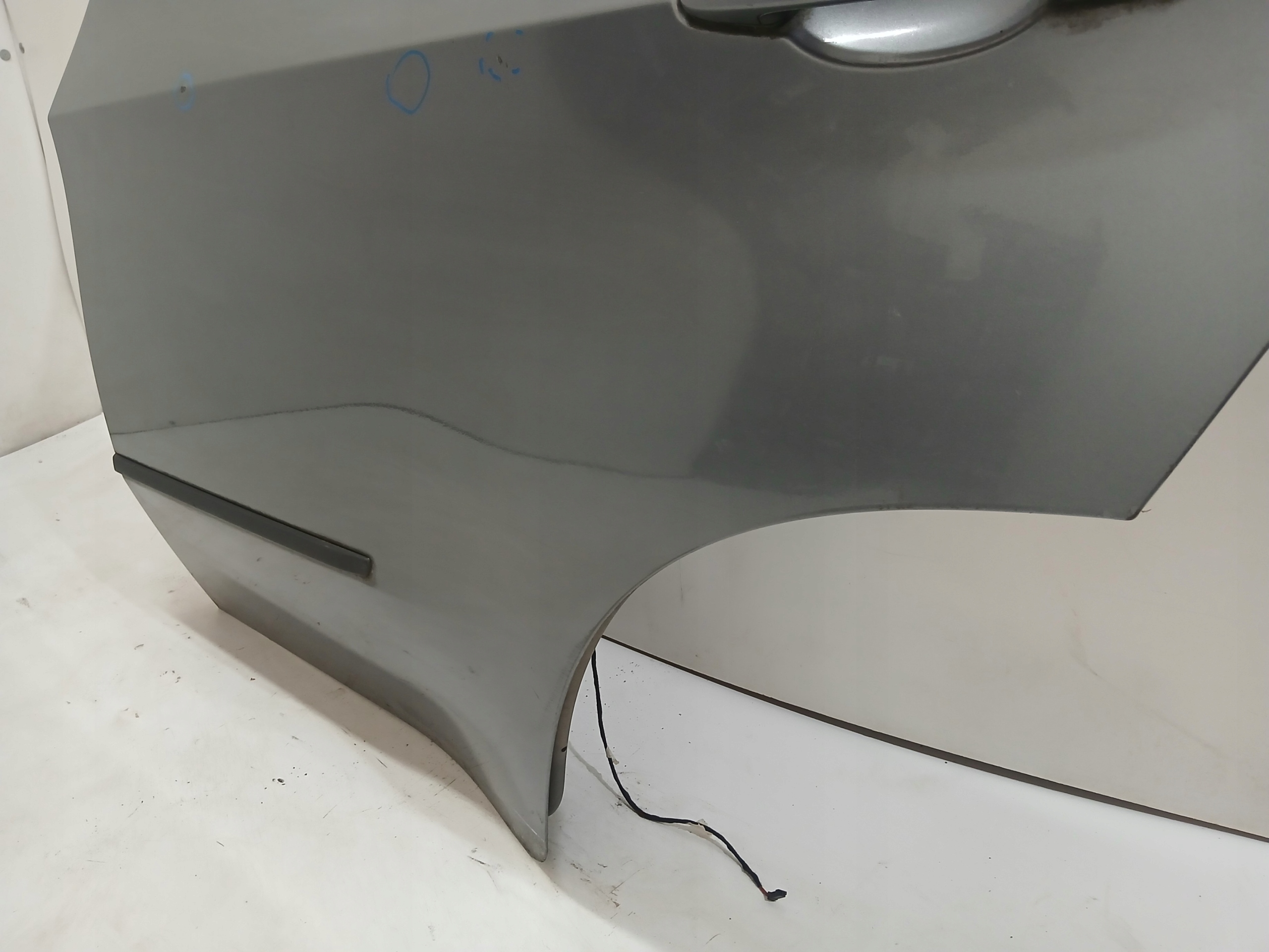 door left rear. BMW X5 E70 A52/7 SPACEGRAU