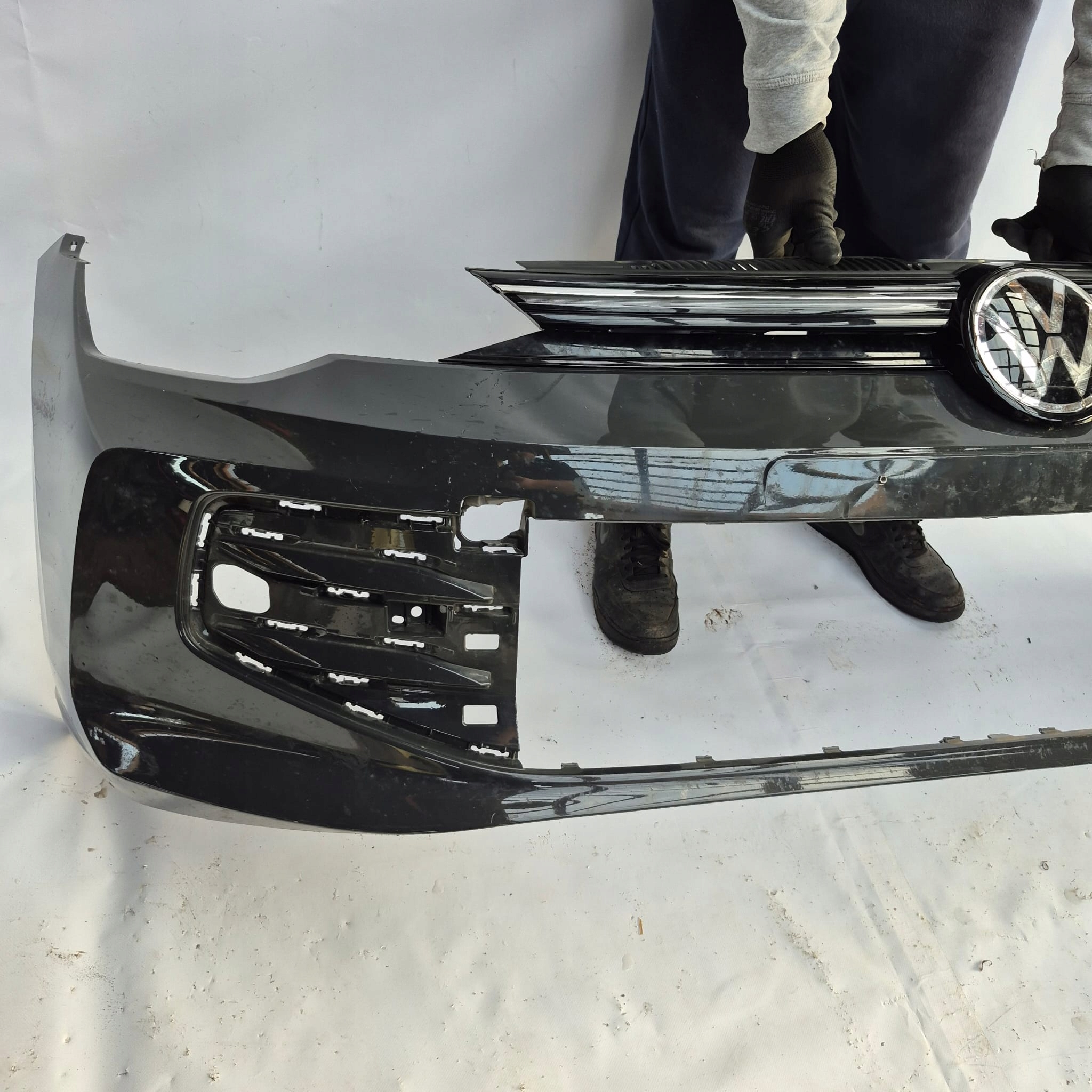 VW GOLF VIII 8 5H0 LIFT 24- bumper front front grill LED 5H0807221AA