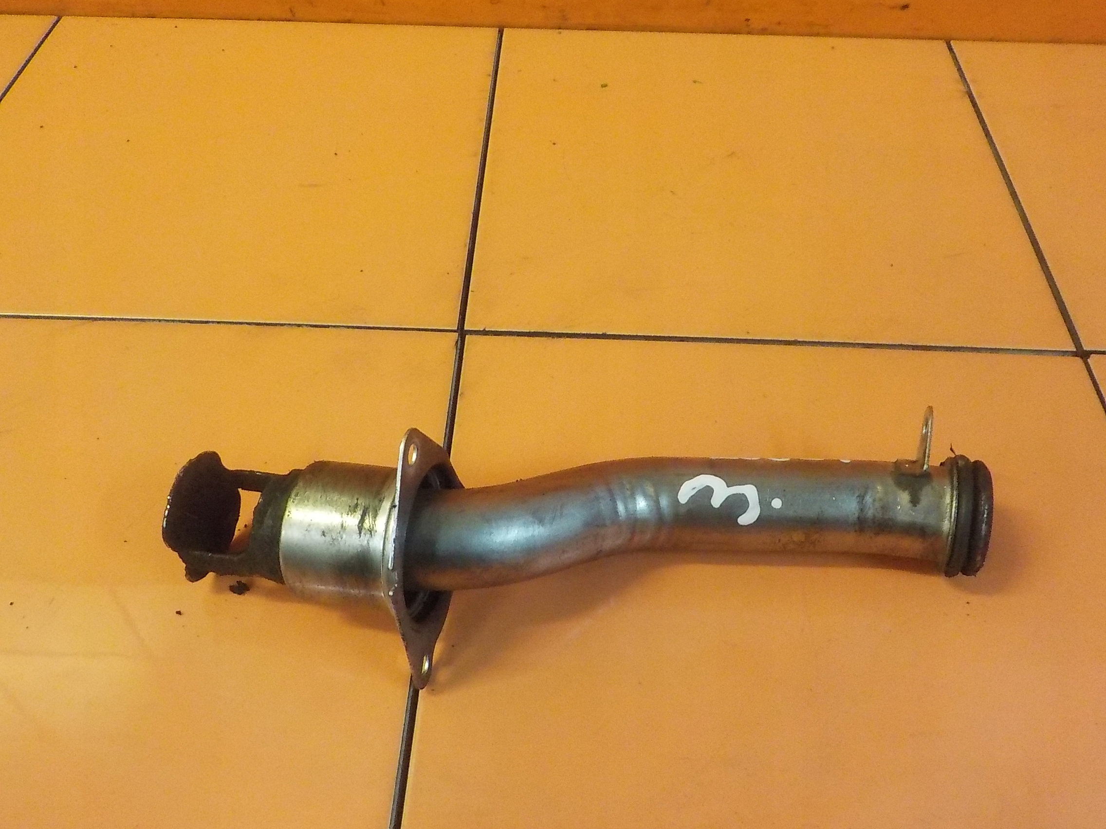 BMW E87 E90 2.0 D 10r 143KM N47 rura rurka EGR