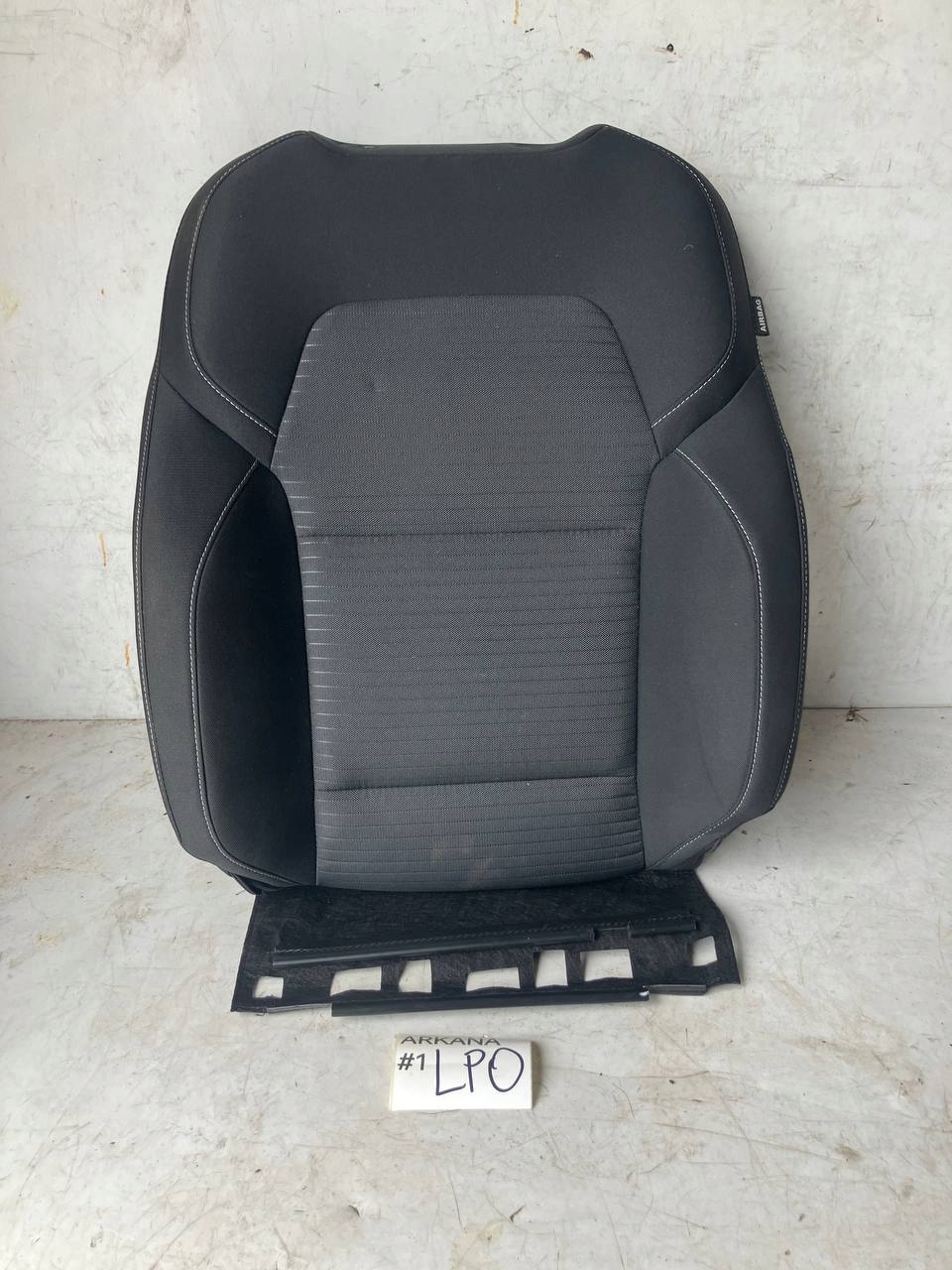OPARCIE seat driver´s left front RENAULT ARKANA LIFT