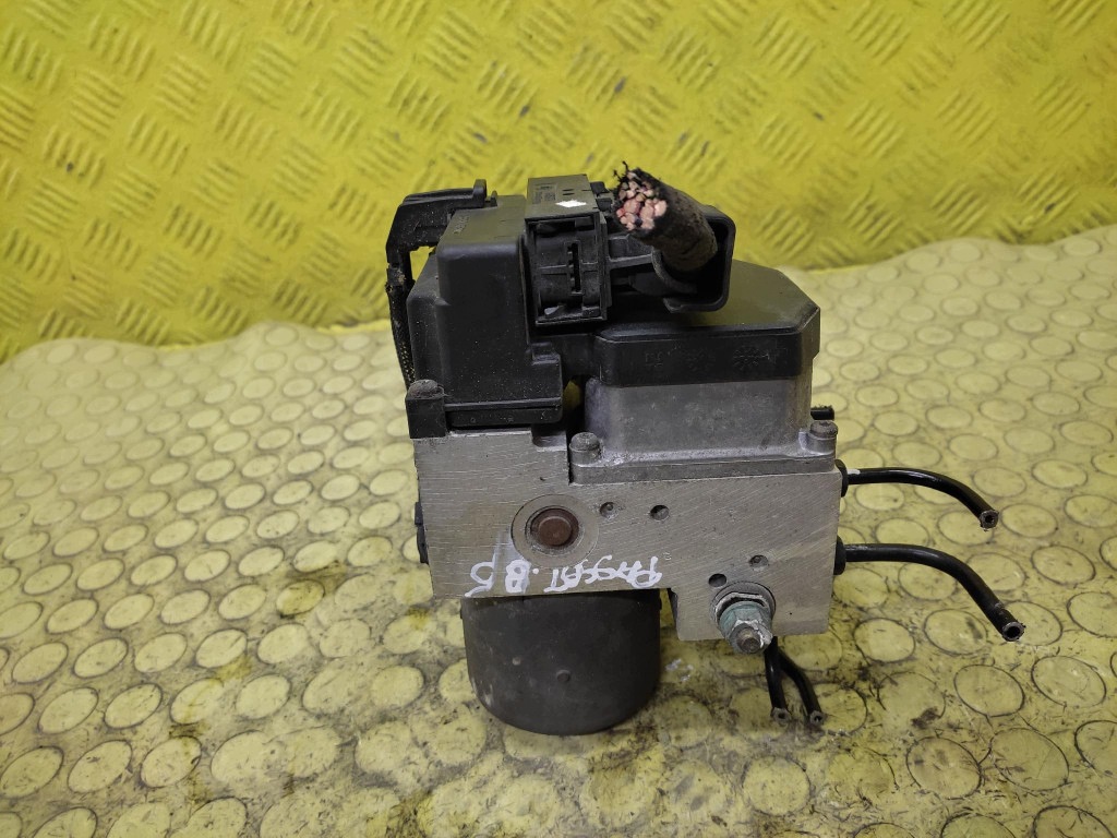 VW PASSAT B5 Pompa ABS 0265220525