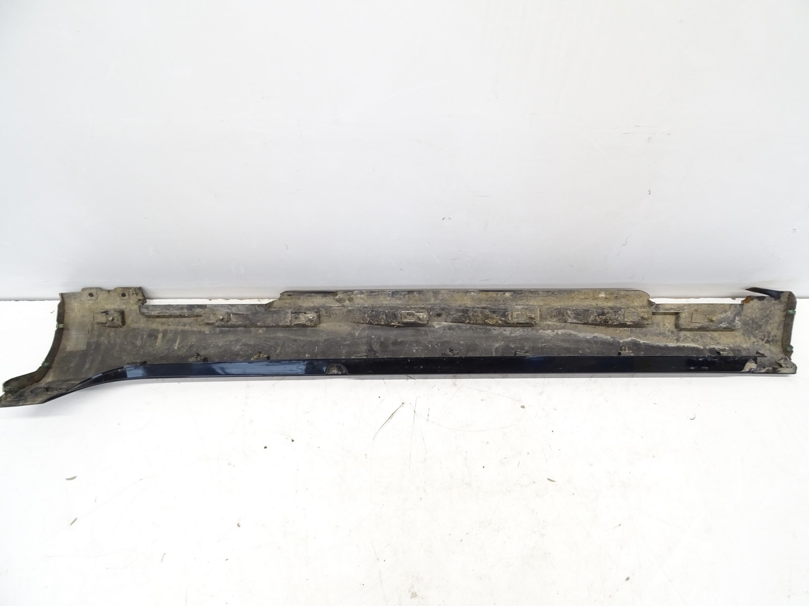 moulding cap threshold right VOLVO V40 II R-design 717-46