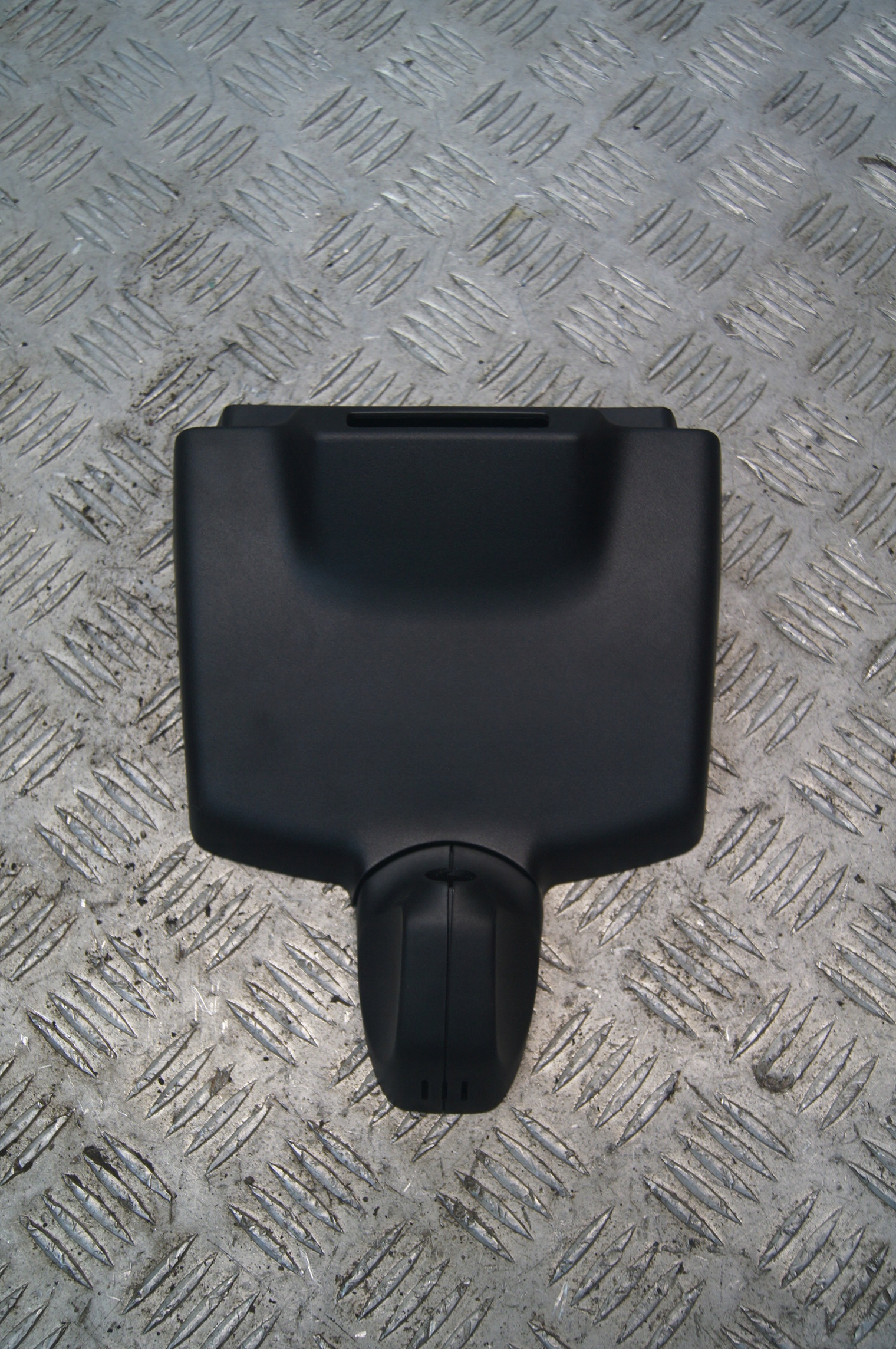 7PP863081C - Porsche Macan Крышка Внутреннего Зеркала