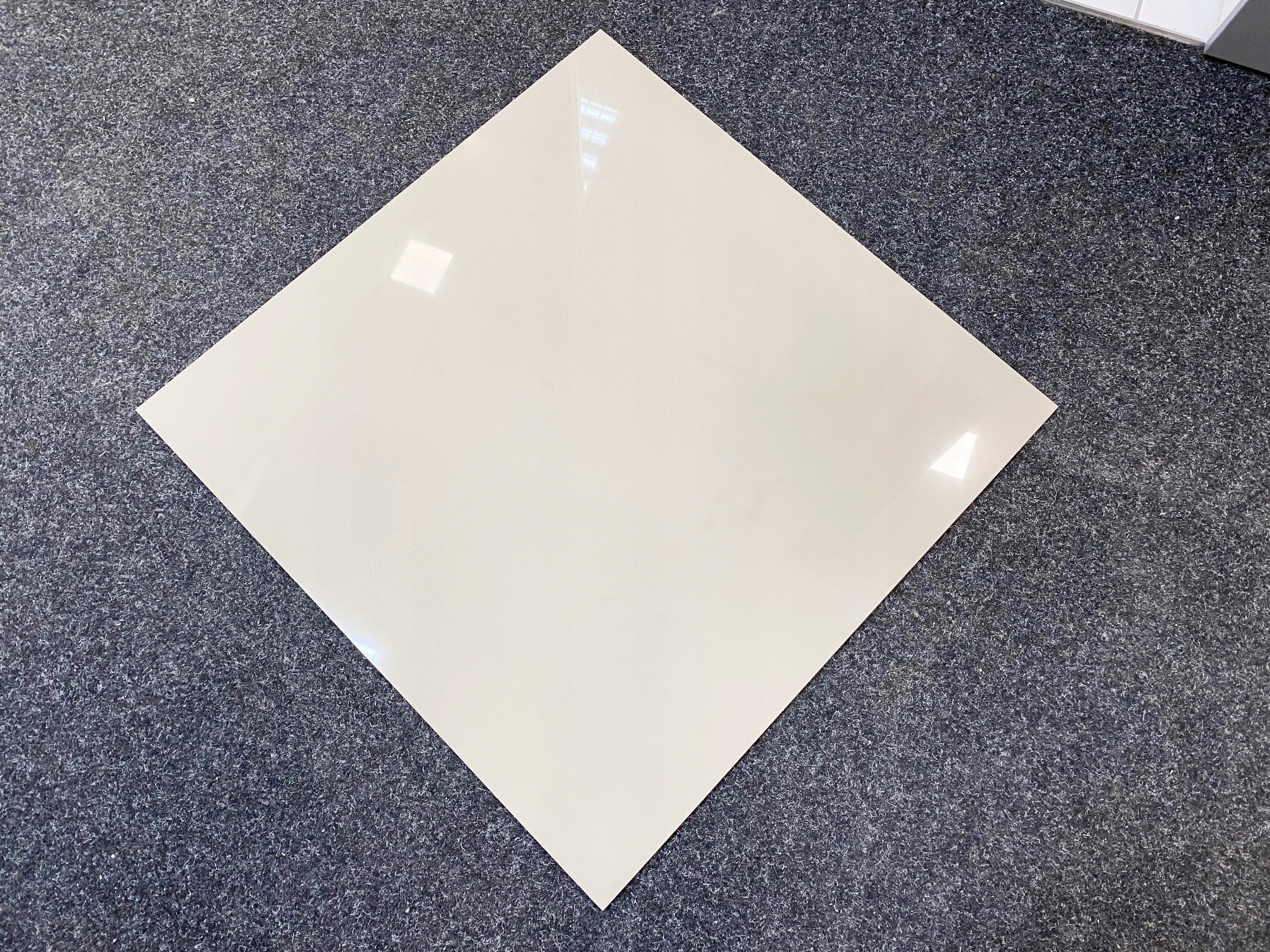 gres polerowany 60x60 Kremowy Poler HomeDesign