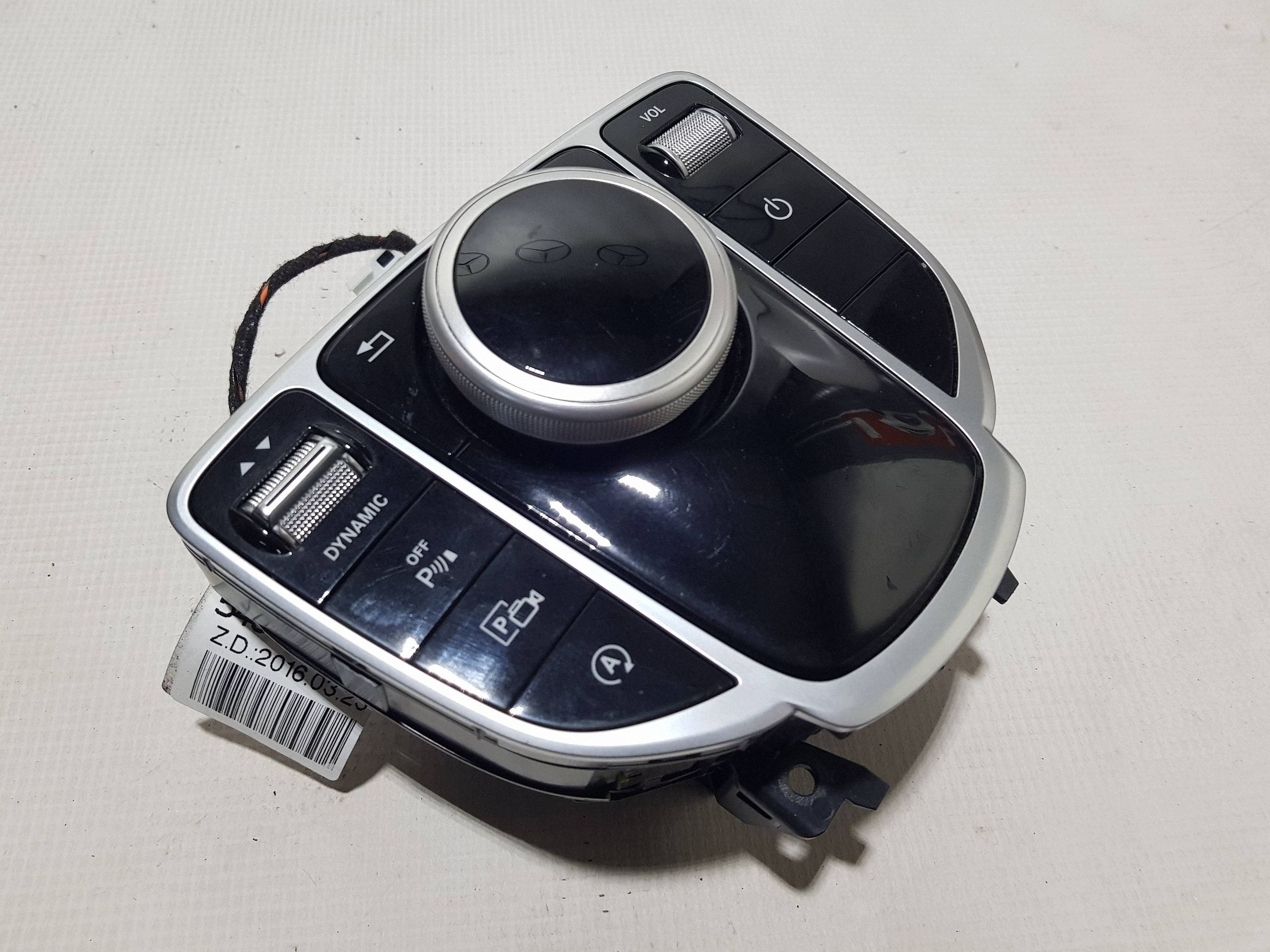 Mercedes W213 Panel radio IDrive PDC A2139008510 A2139059505