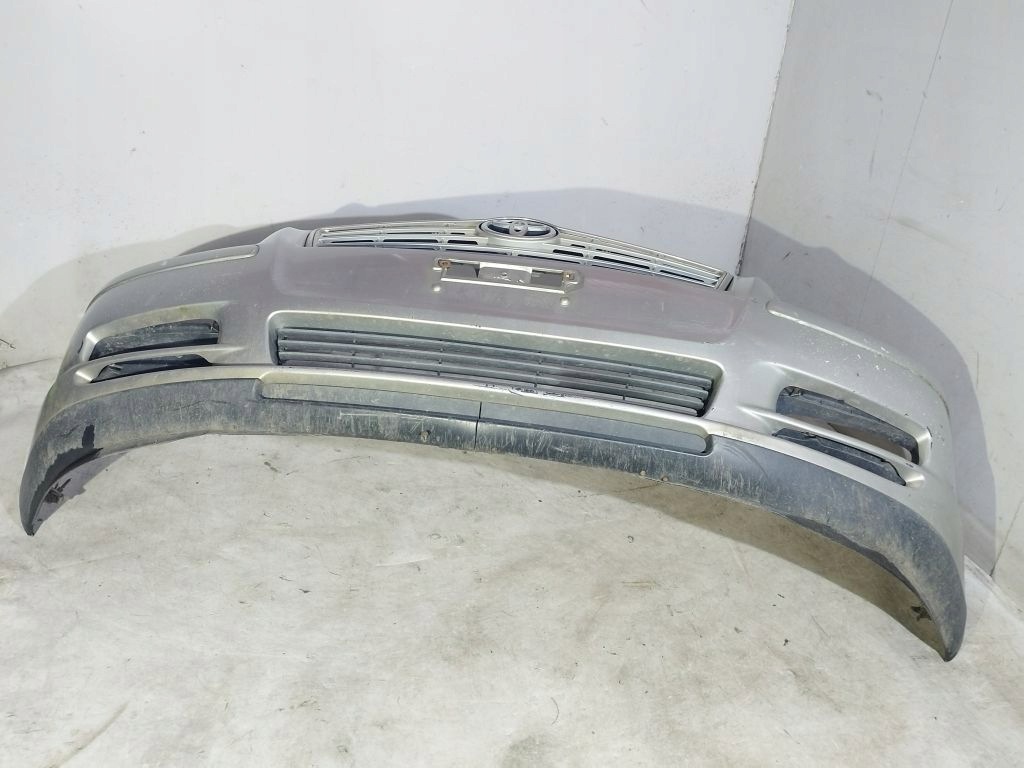 Toyota Avensis T25 II 2 bumper front front 1C0