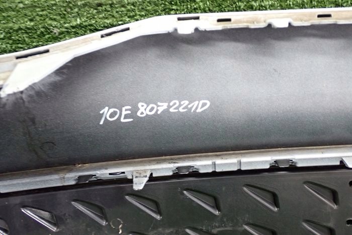 CUPRA BORN 10E 20- Frontstoßstange vorne