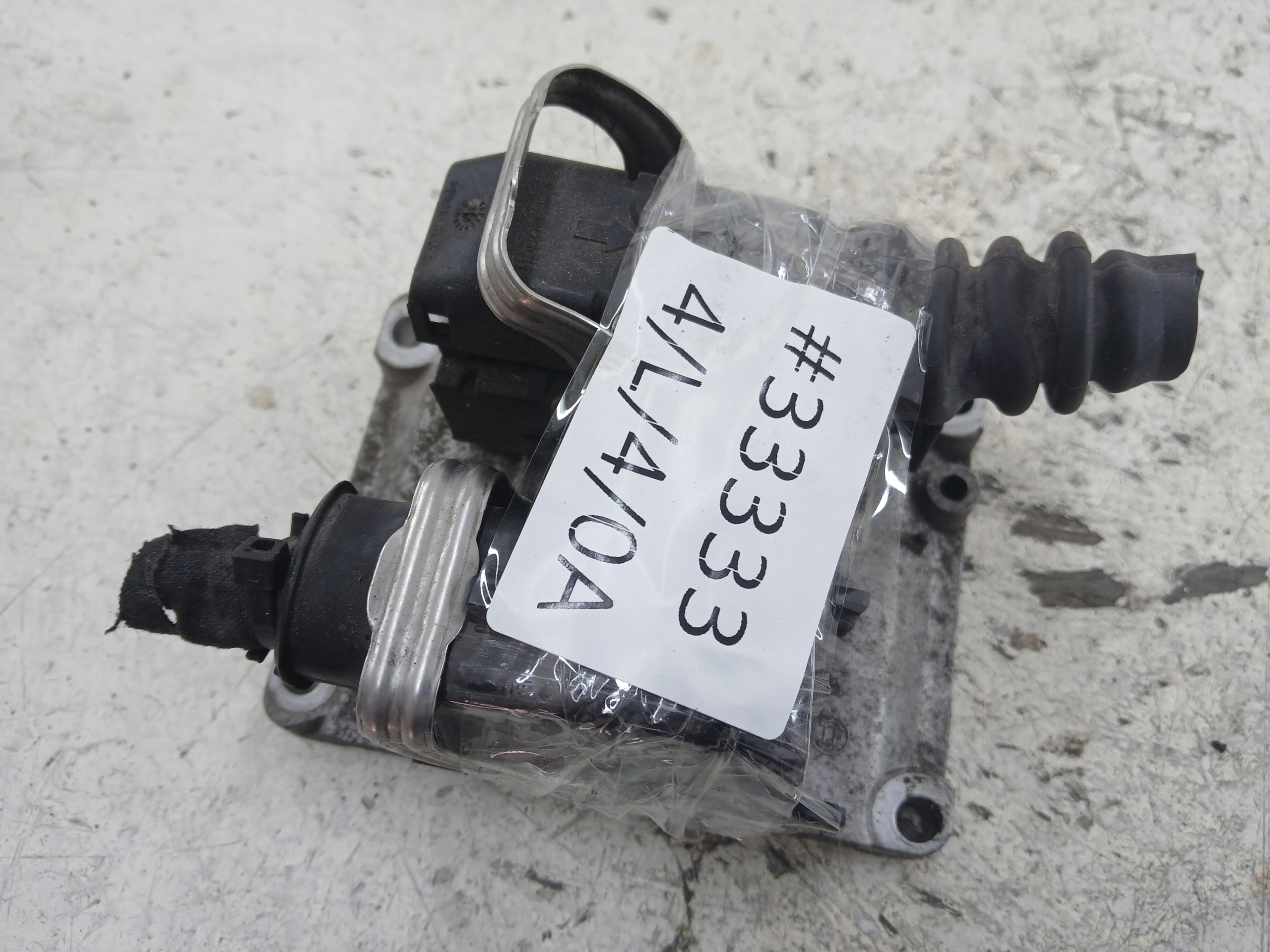 ALFA ROMEO 147 1.6 control unit of the engine 0261207727
