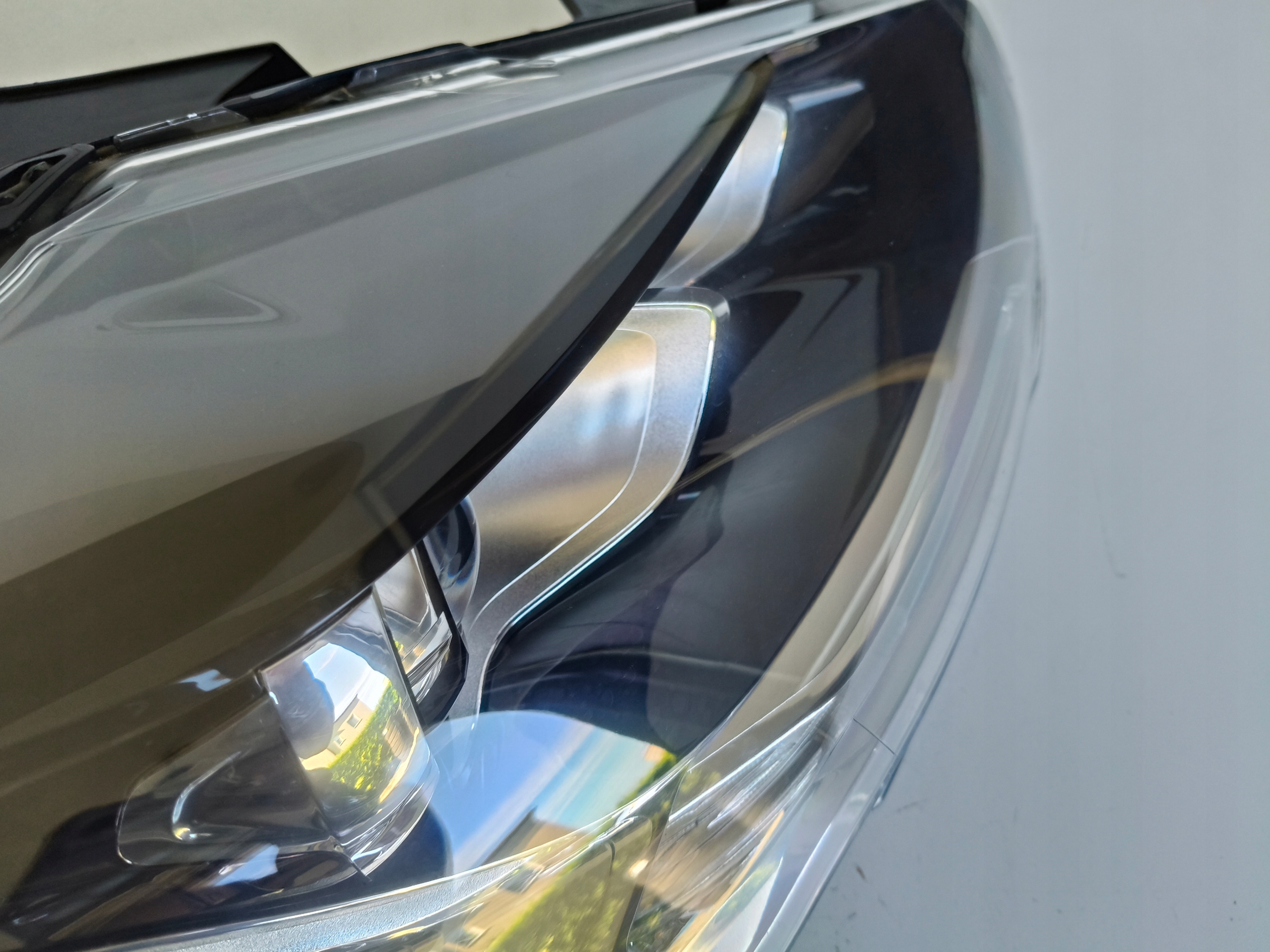 light right REFLEKTOR CITROEN DS5 11- XENON LED