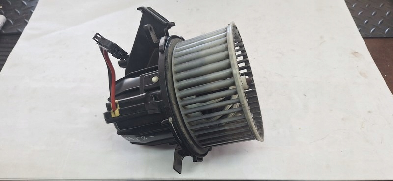 heating AUDI A4 08- U0851003