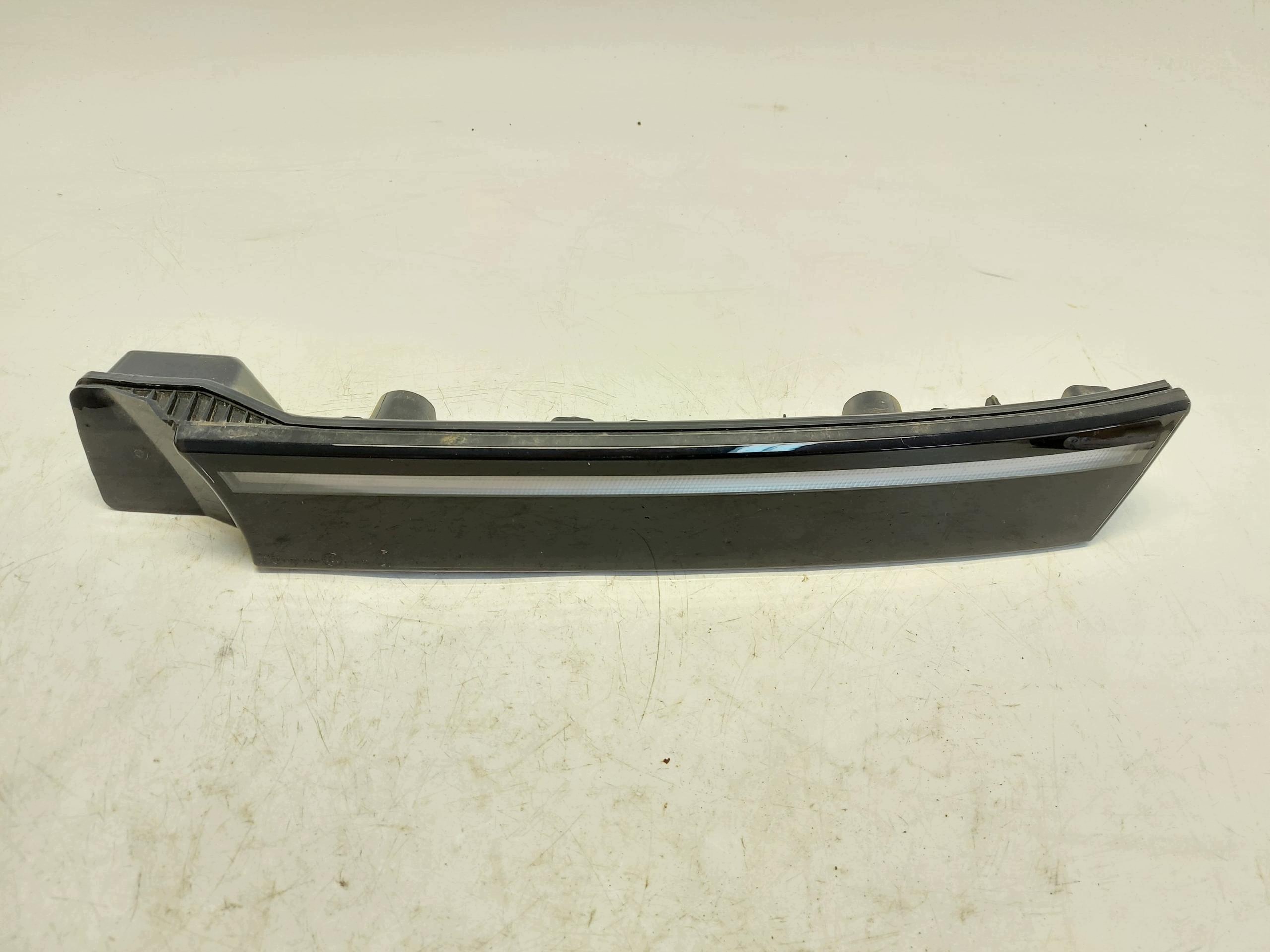 VW ID5 GTX 11E moulding LED left front 11A941653A