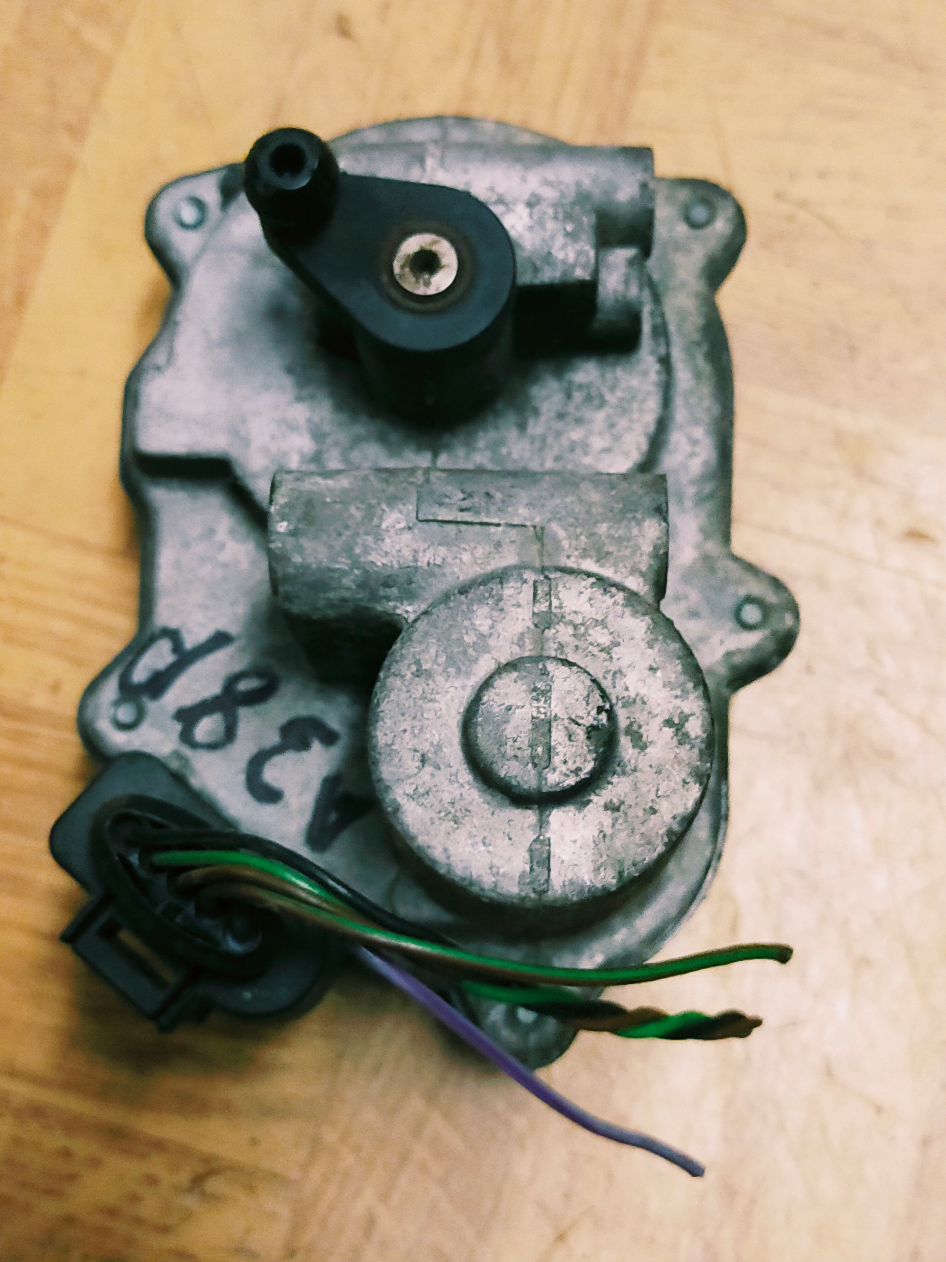 Régulateur KLAP 06F133482D AUDI 2.0 TFSI 08R