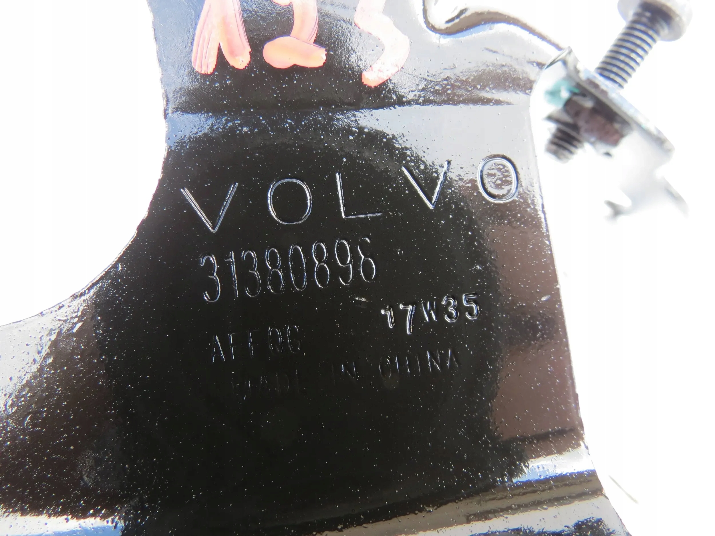 Poignée Fixation Radiateur VOLVO XC60 II 31380898