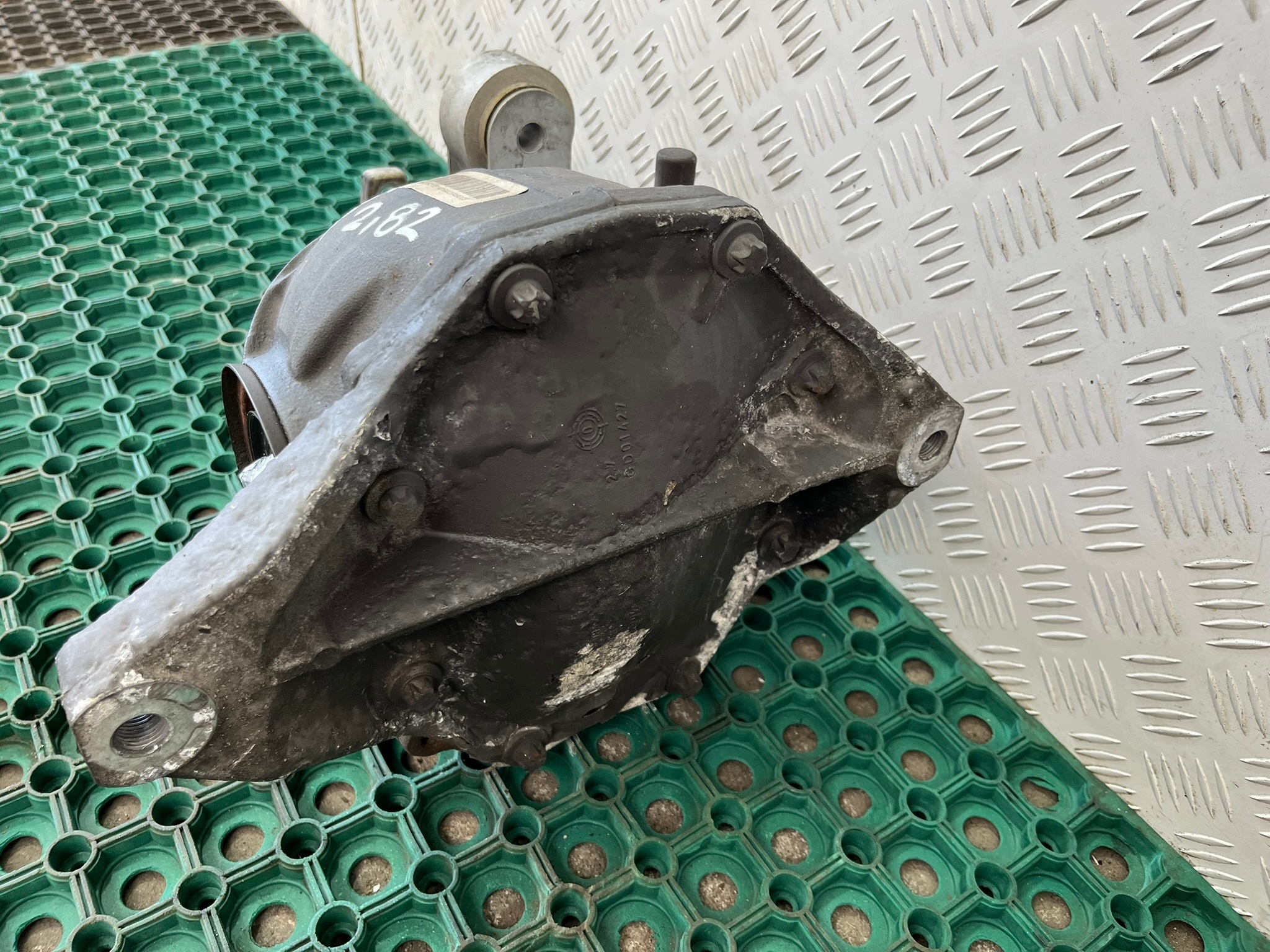MERCEDES E-KLASA W207 E350 3.5 CGI V6 differential rear diff 2043501614 2.82