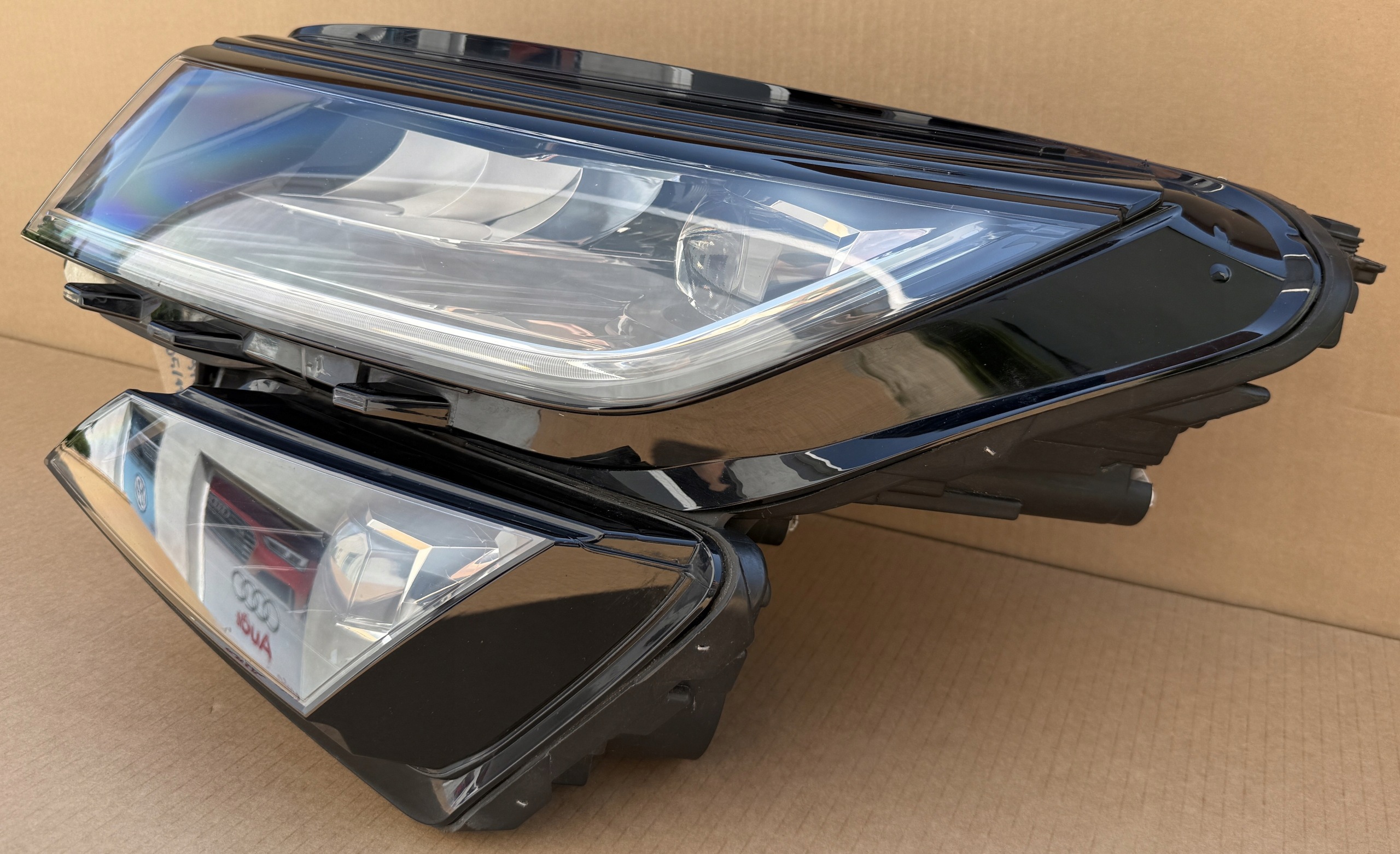 light front SKODA KODIAQ 566941015E FULL LED original as new