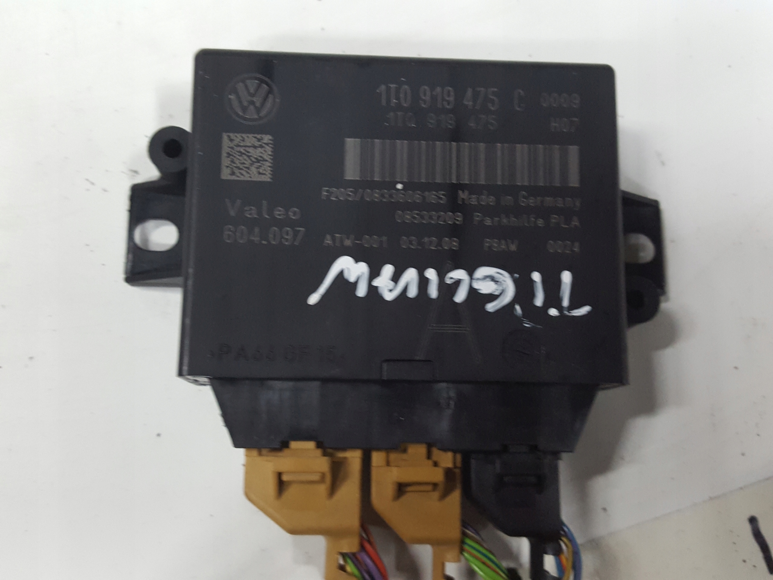 1T0919475C - VW TIGUAN И 5N 06-10 МОДУЛЬ ДРАЙВЕР ДАТЧИКА PDC