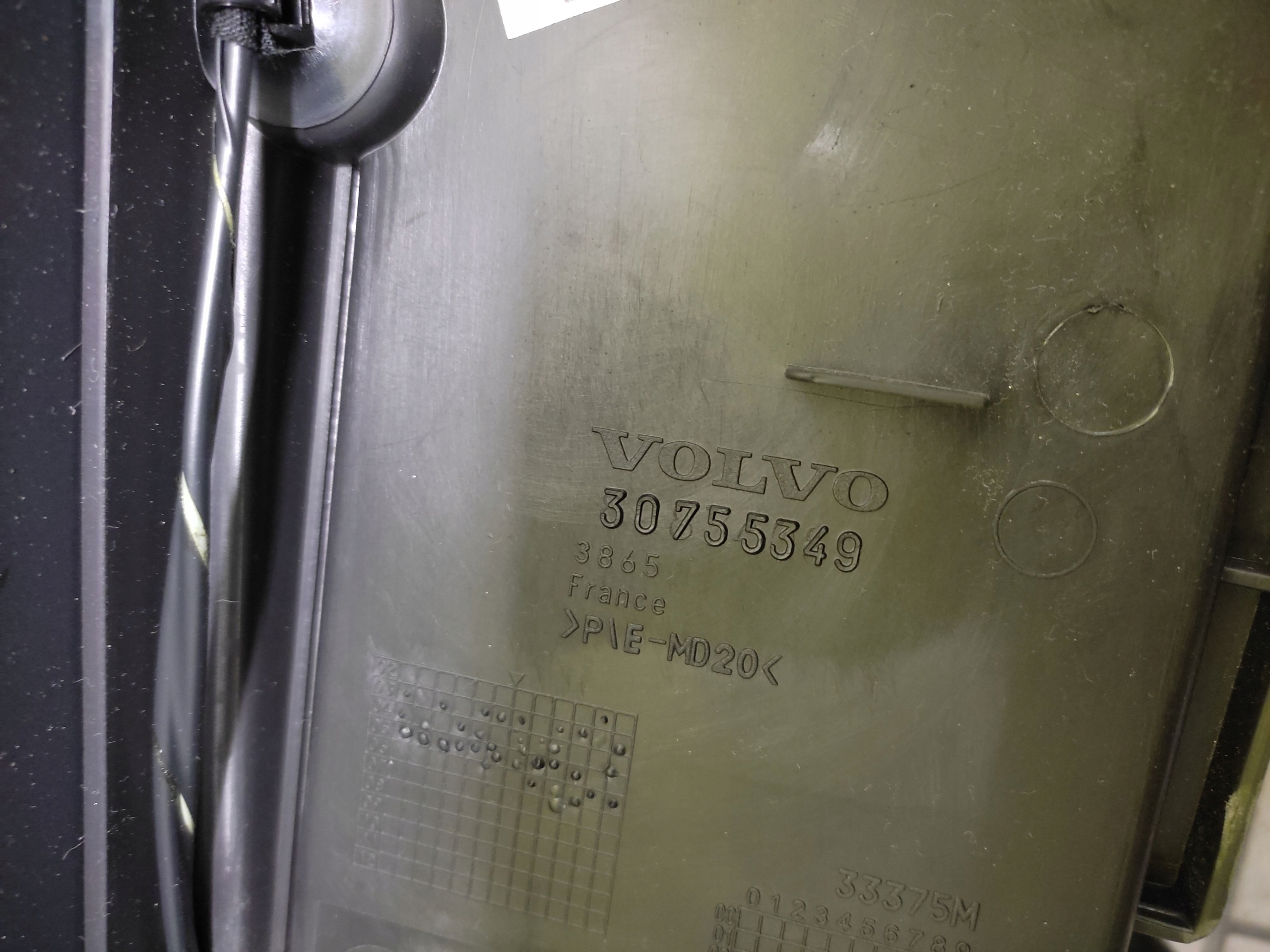 VOLVO V50 TUNEL central armrest 30755349