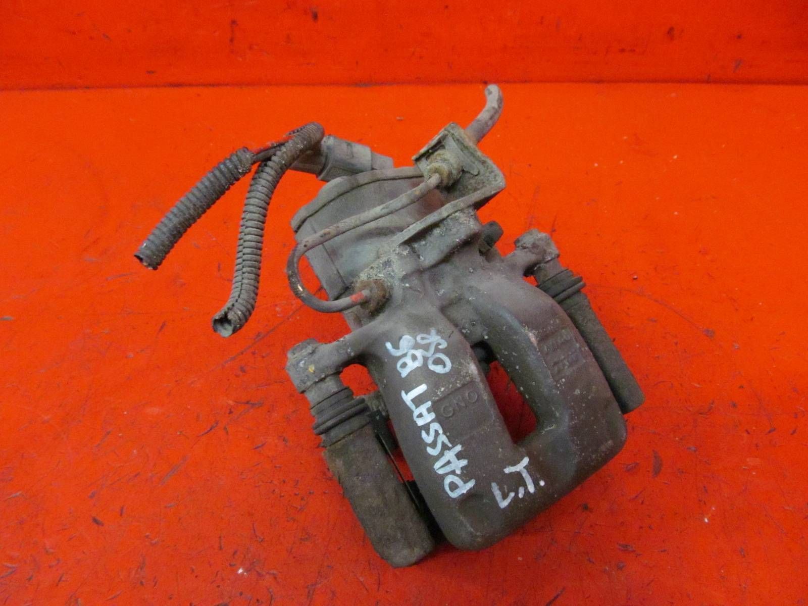 VW PASSAT B6 3C caliper brake electrical left rear part rear JARZMO