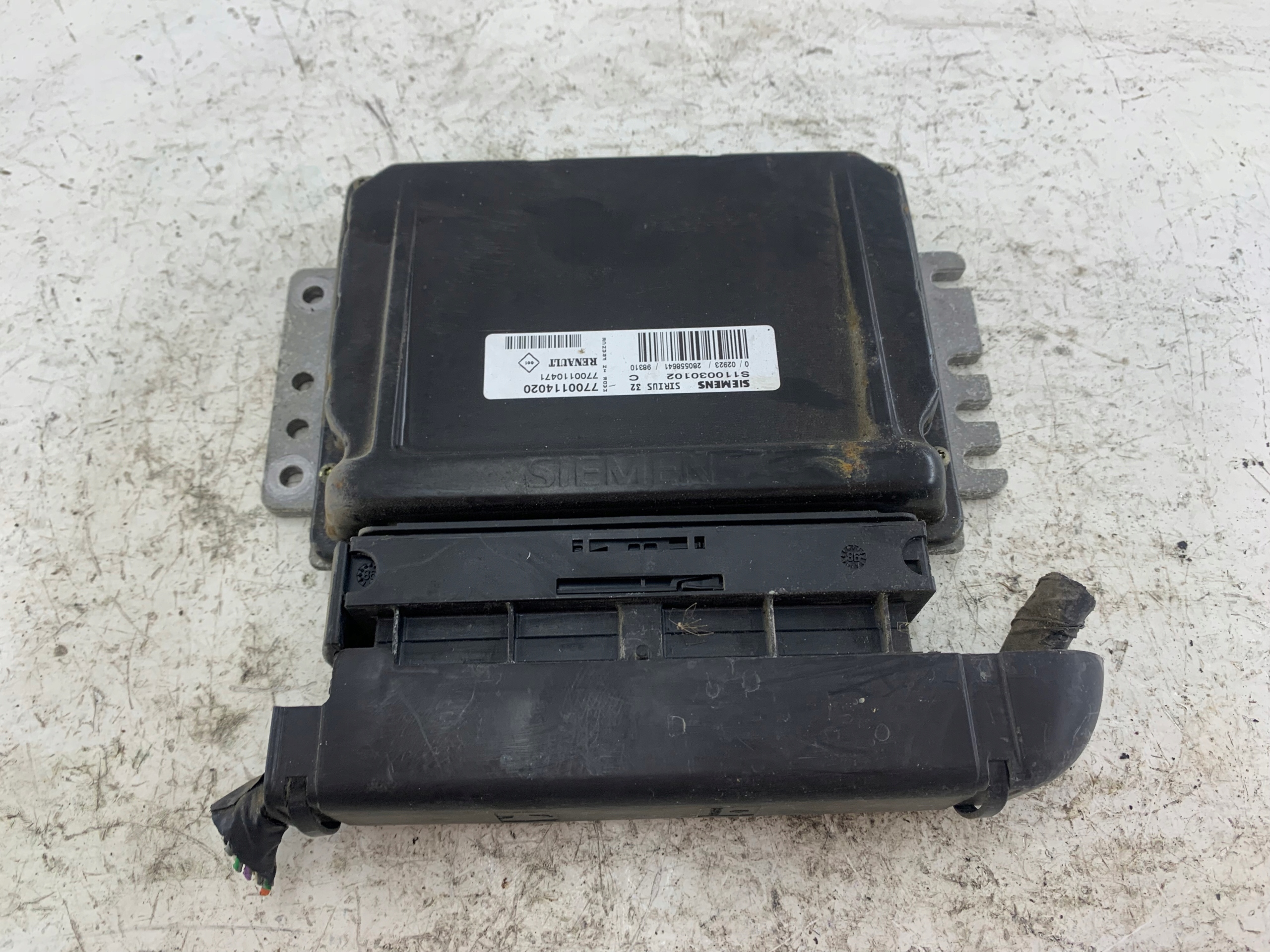 RENAULT TWINGO e 1.2 Centralina Motore 7700114020