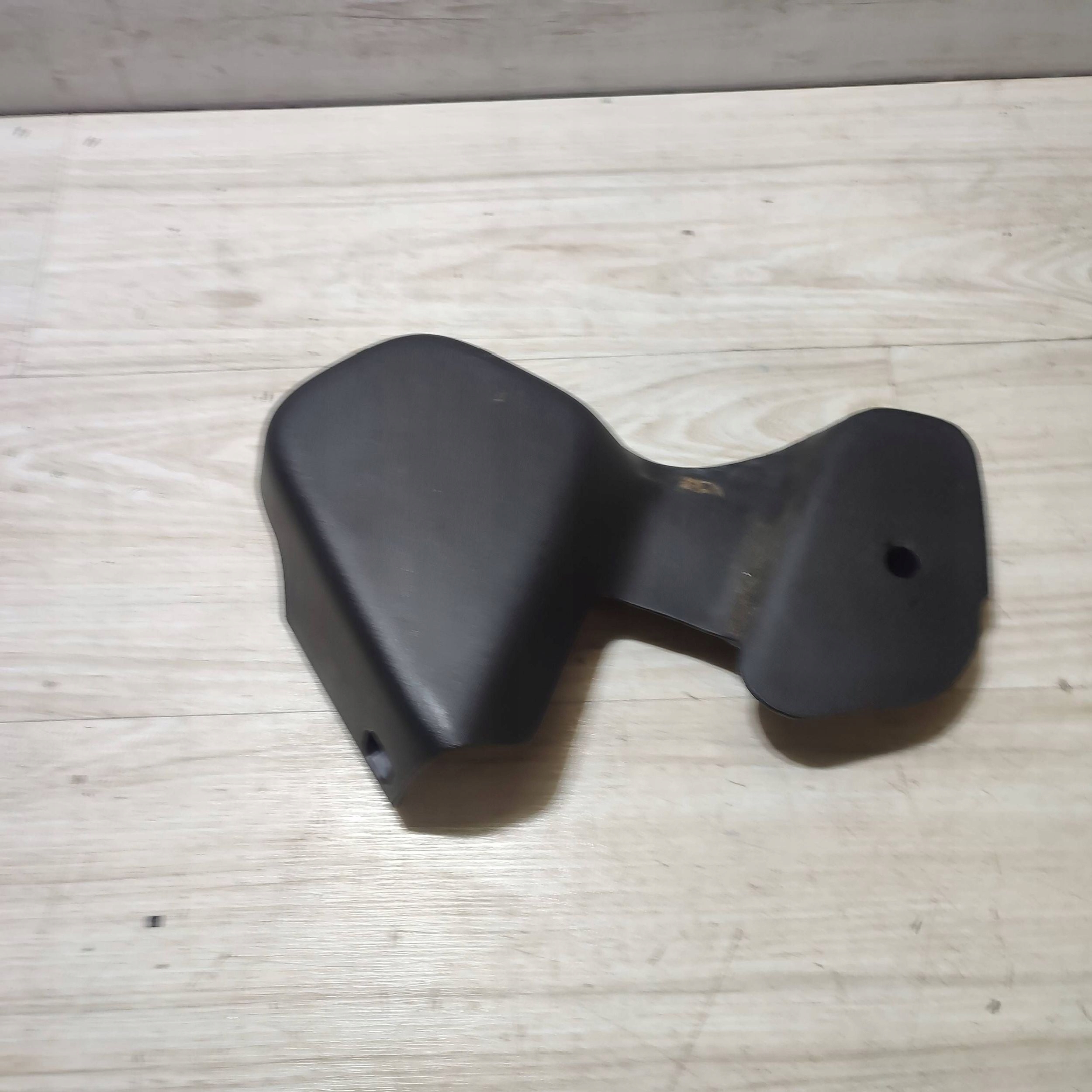 plastic cover spoiler seat front side left Fiat 500X 387658