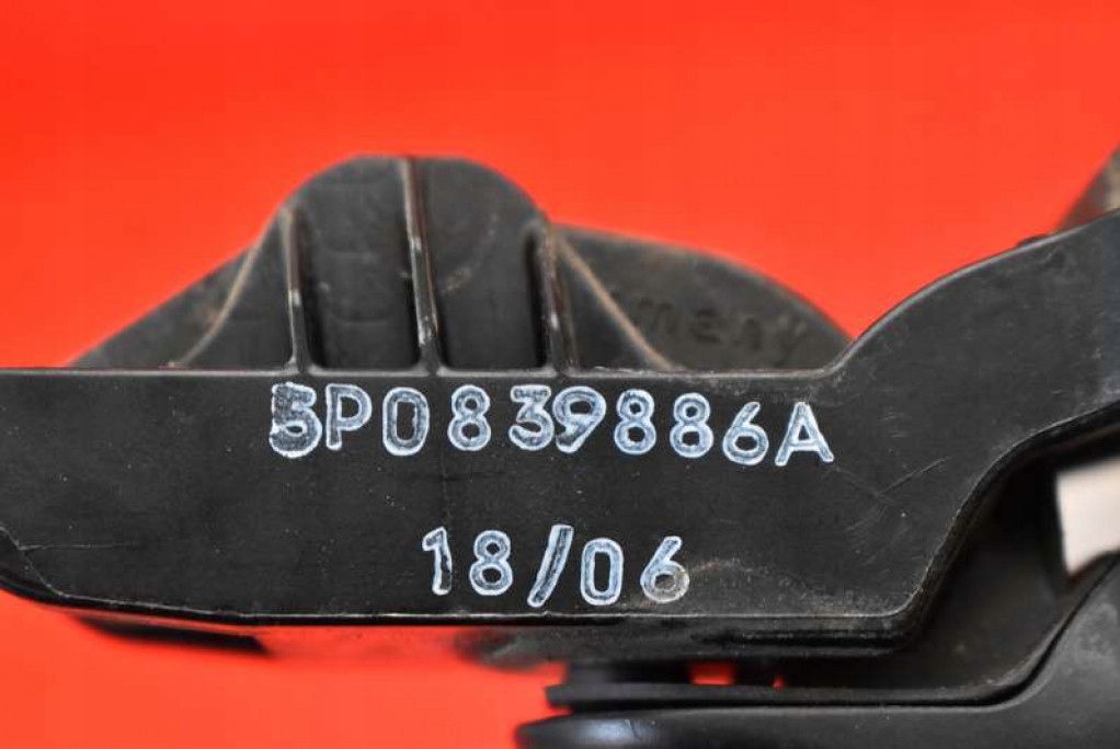 handle right rear part rear black 5P0839886A SEAT TOLEDO 3 III 04-10