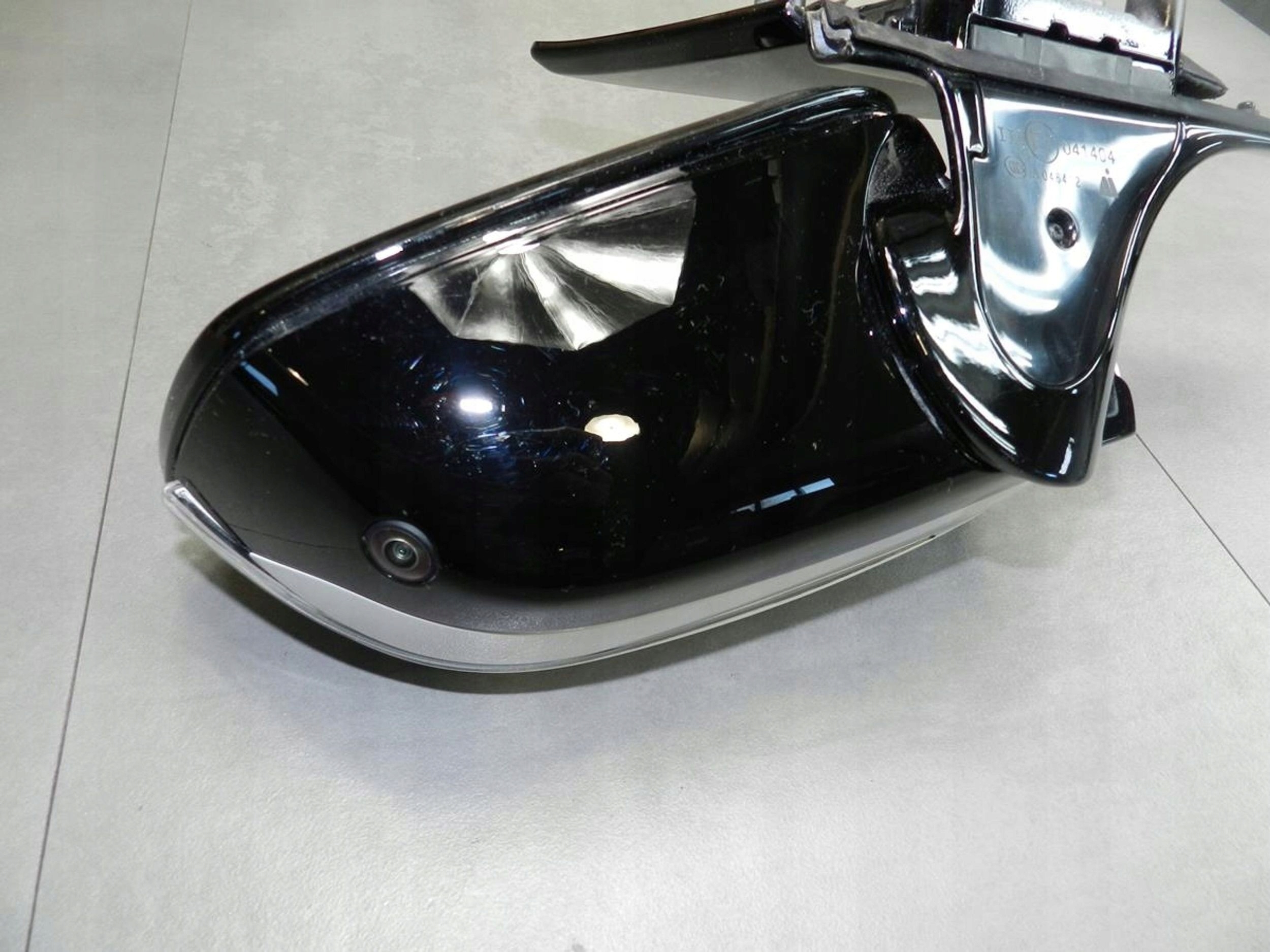 BMW 8 G15 mirror left 9 PIN KAMERA A300