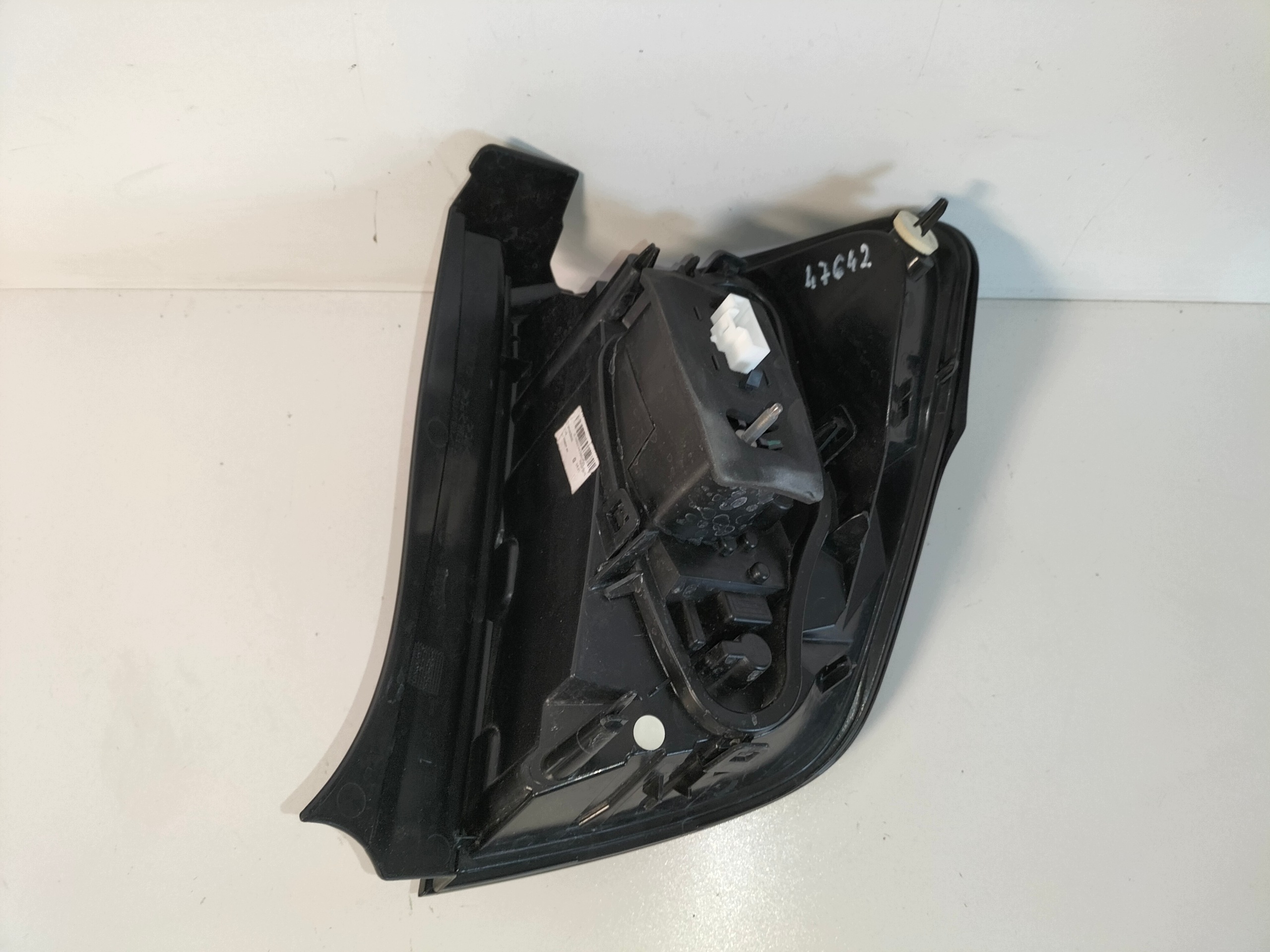 light rear rear part left CITROEN C3 II LIFT 13-16