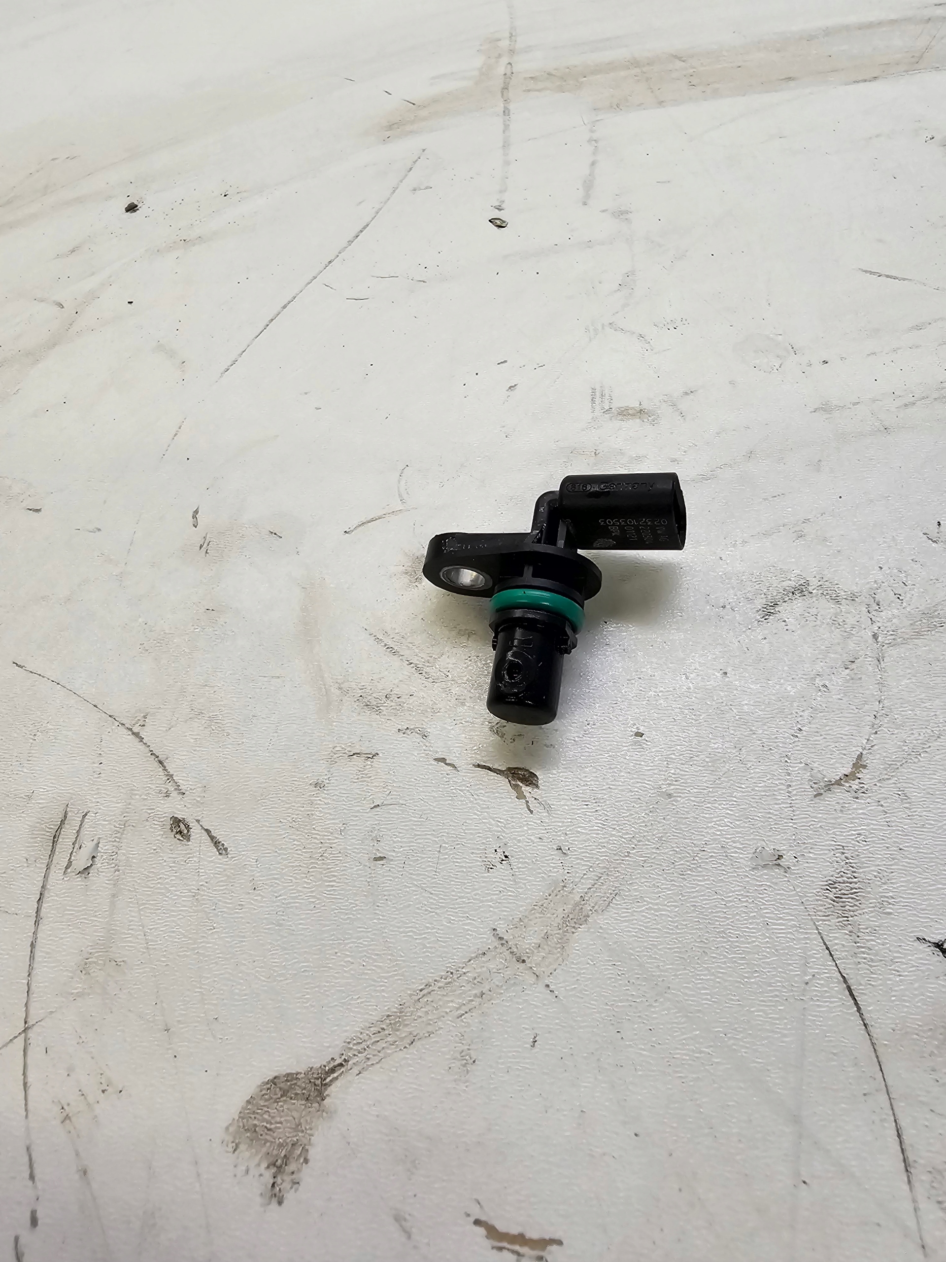 NOCKENWELLENSENSOR A3 S3 GOLF GTI 06Q907601