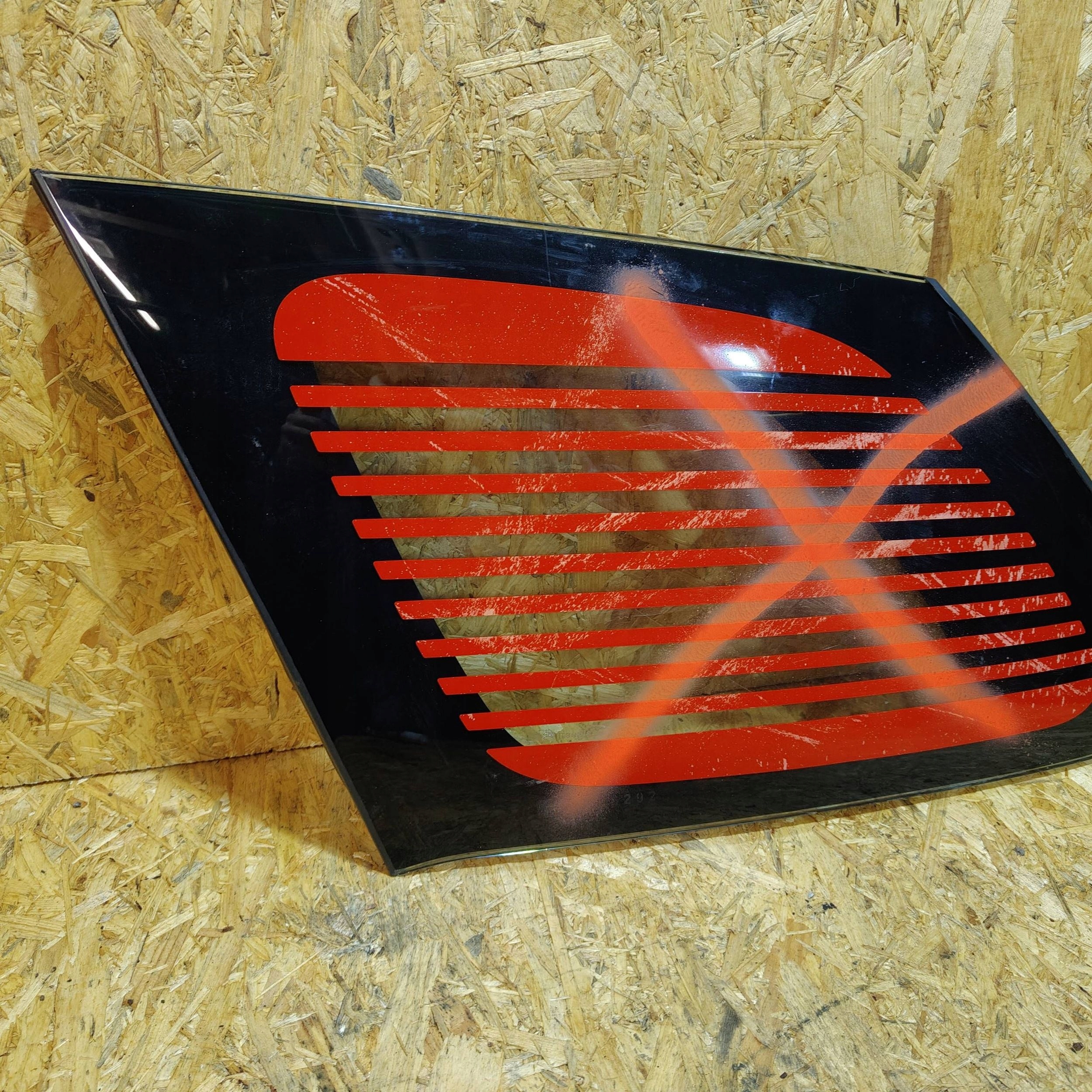 window side rear part side left Citroen C3 Aircross 000207589
