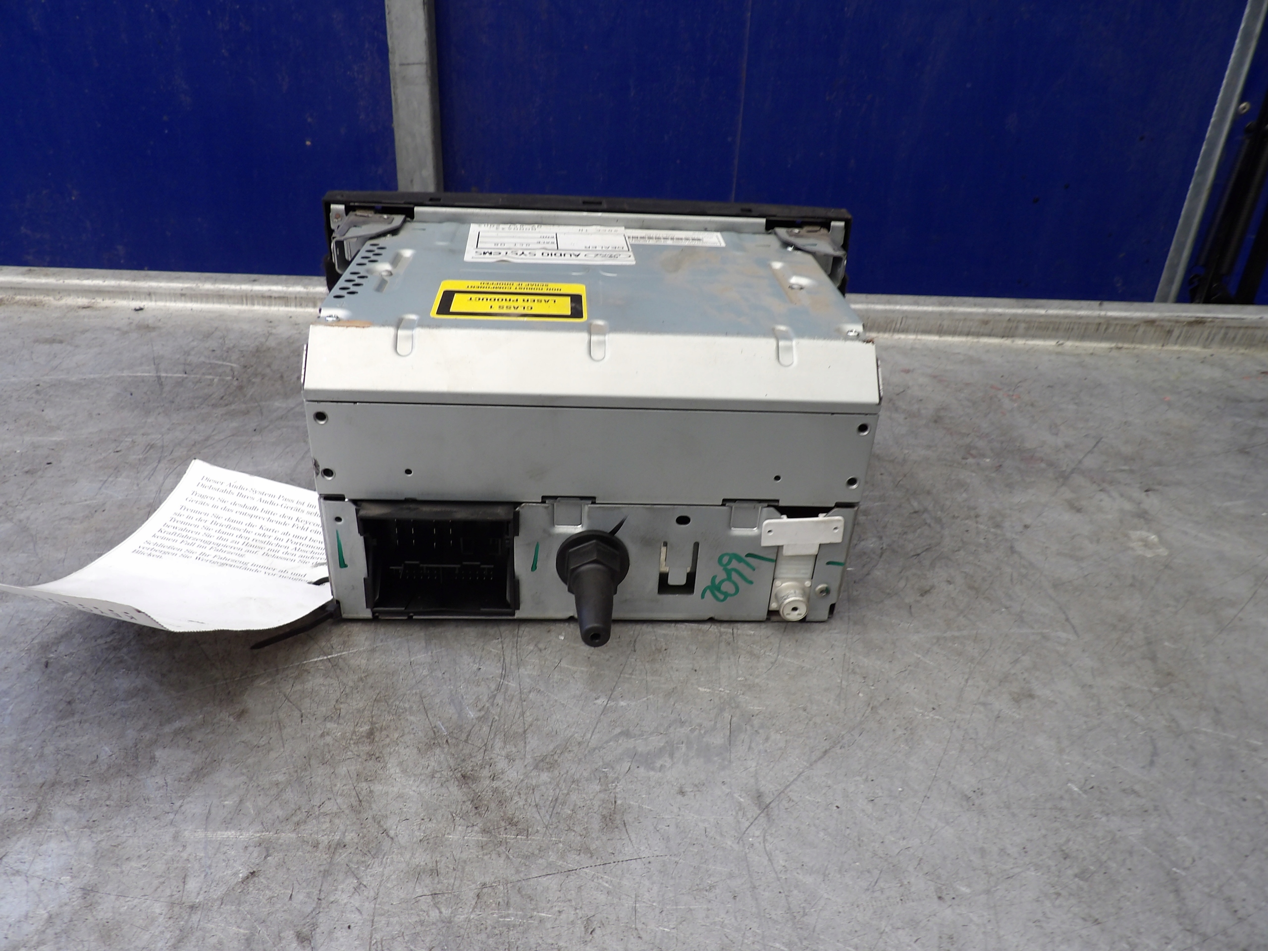 FORD C-MAX RADIO CDX-5F821R + KOD RADIA