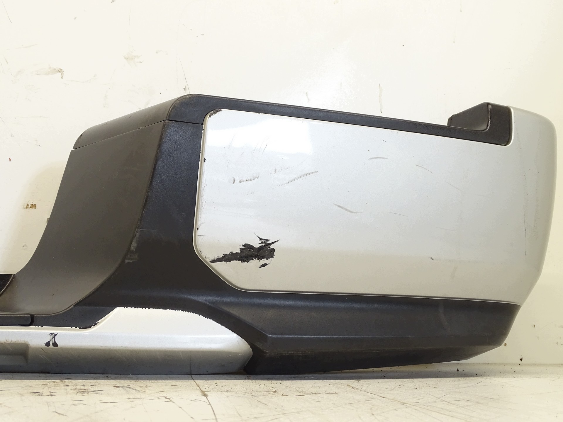 bumper rear part rear sider MITSUBISHI L200 V