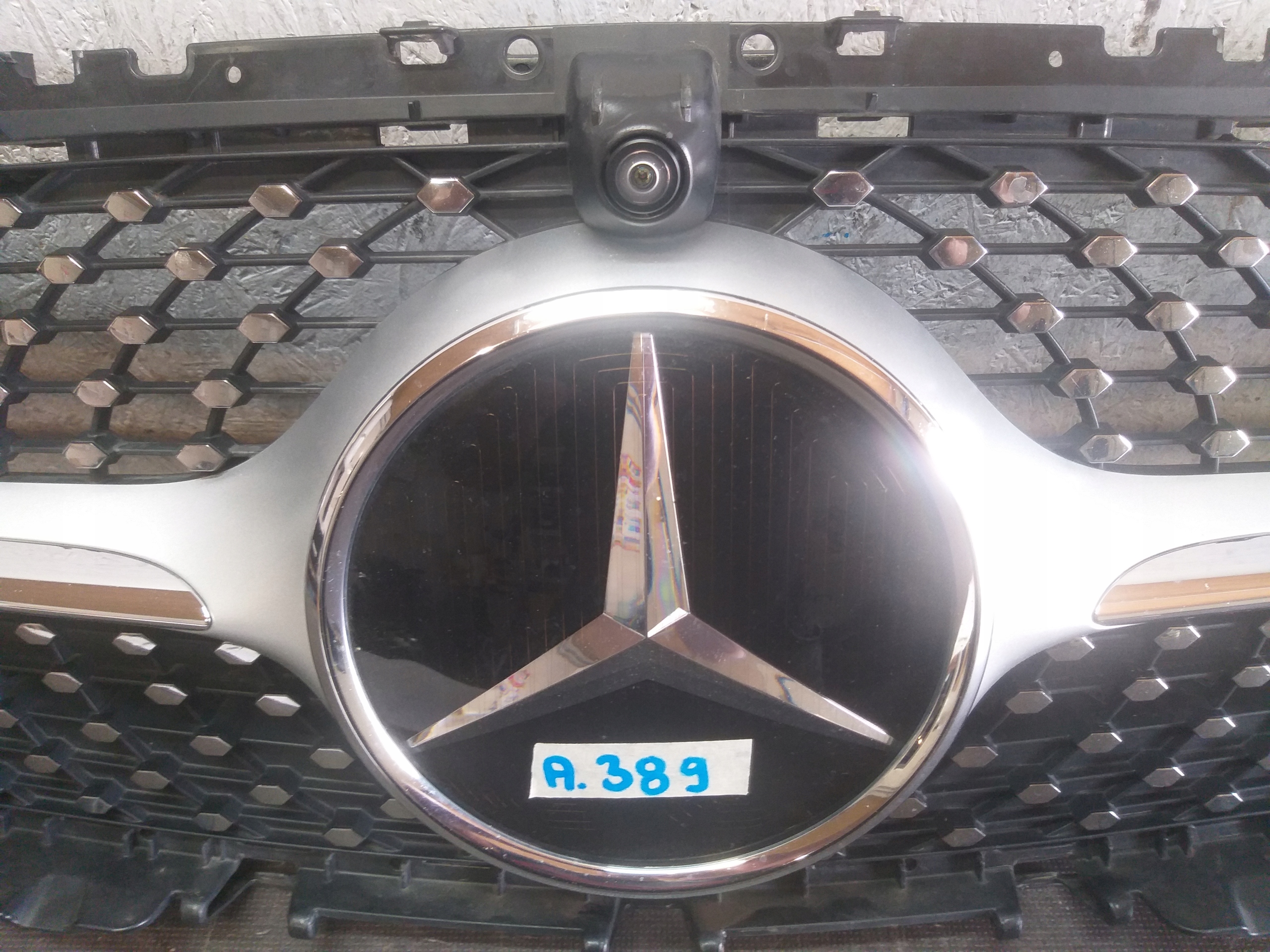 Mercedes-Benz CLS W218 Kühlergrill FRONTGRILL Kühlergitter A2578882002 - Thumbnail 2