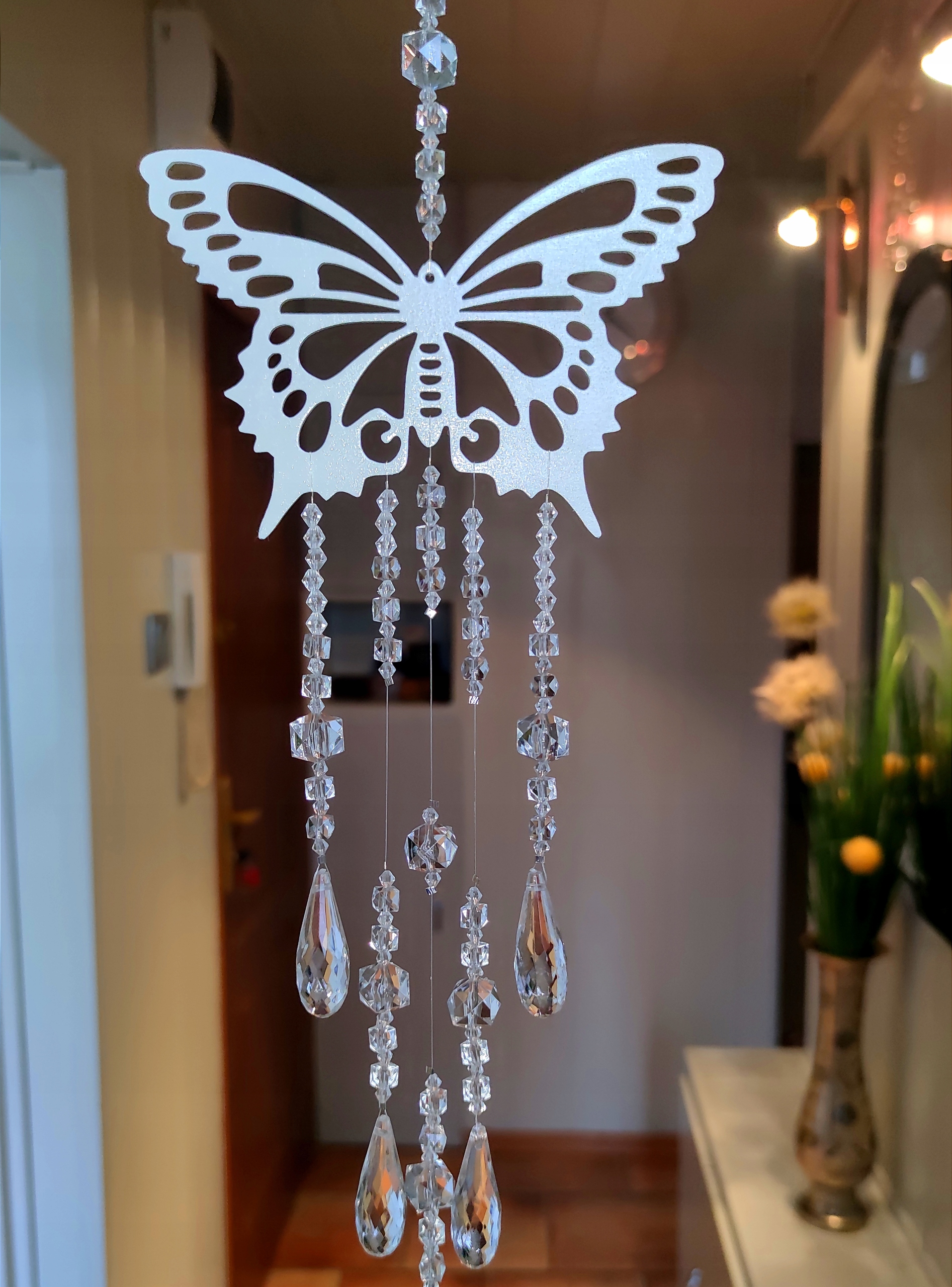 MOTYL ZAWIESZKA DEKORACJA KRYSZTAŁKI KORALIKI OZDOBA 62 cm WIELKANOC