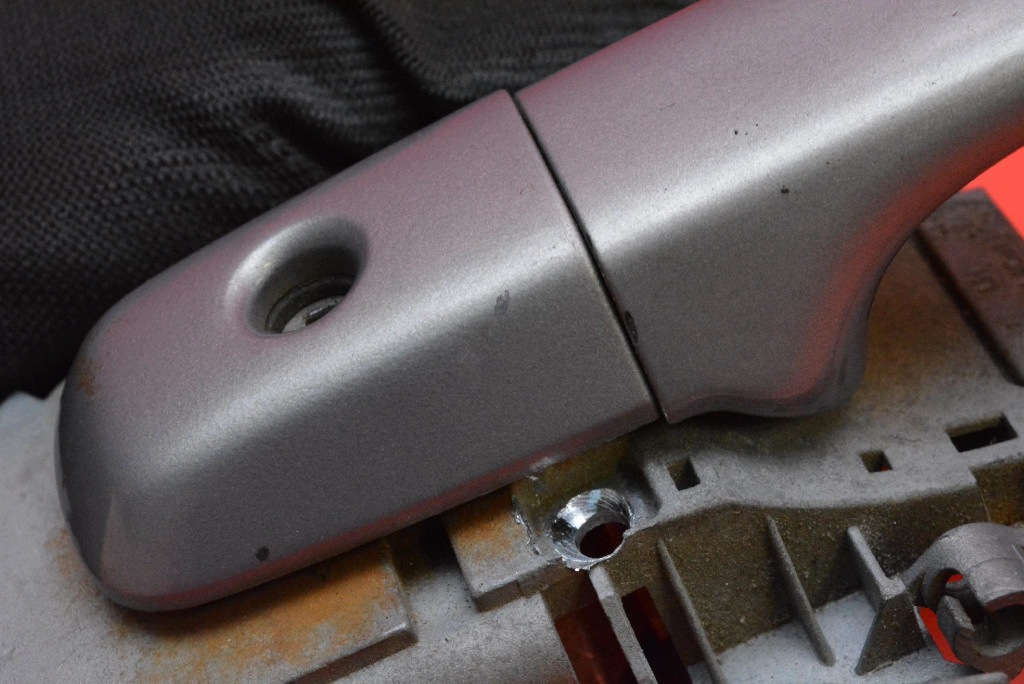 handle left front front grey 30699378 VOLVO S40 2 II V50 04-07